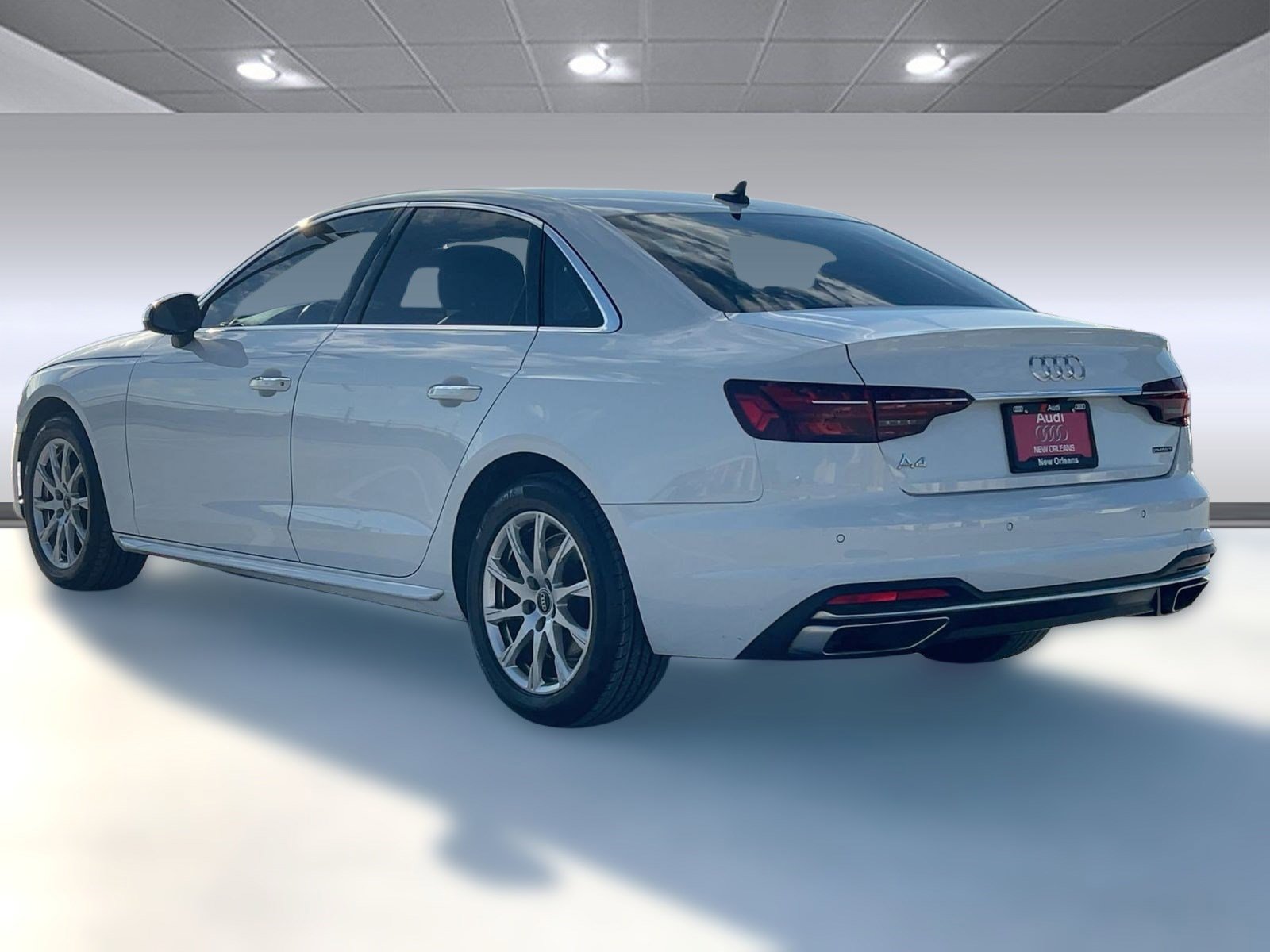 2023 Audi A4 40 Premium photo 3
