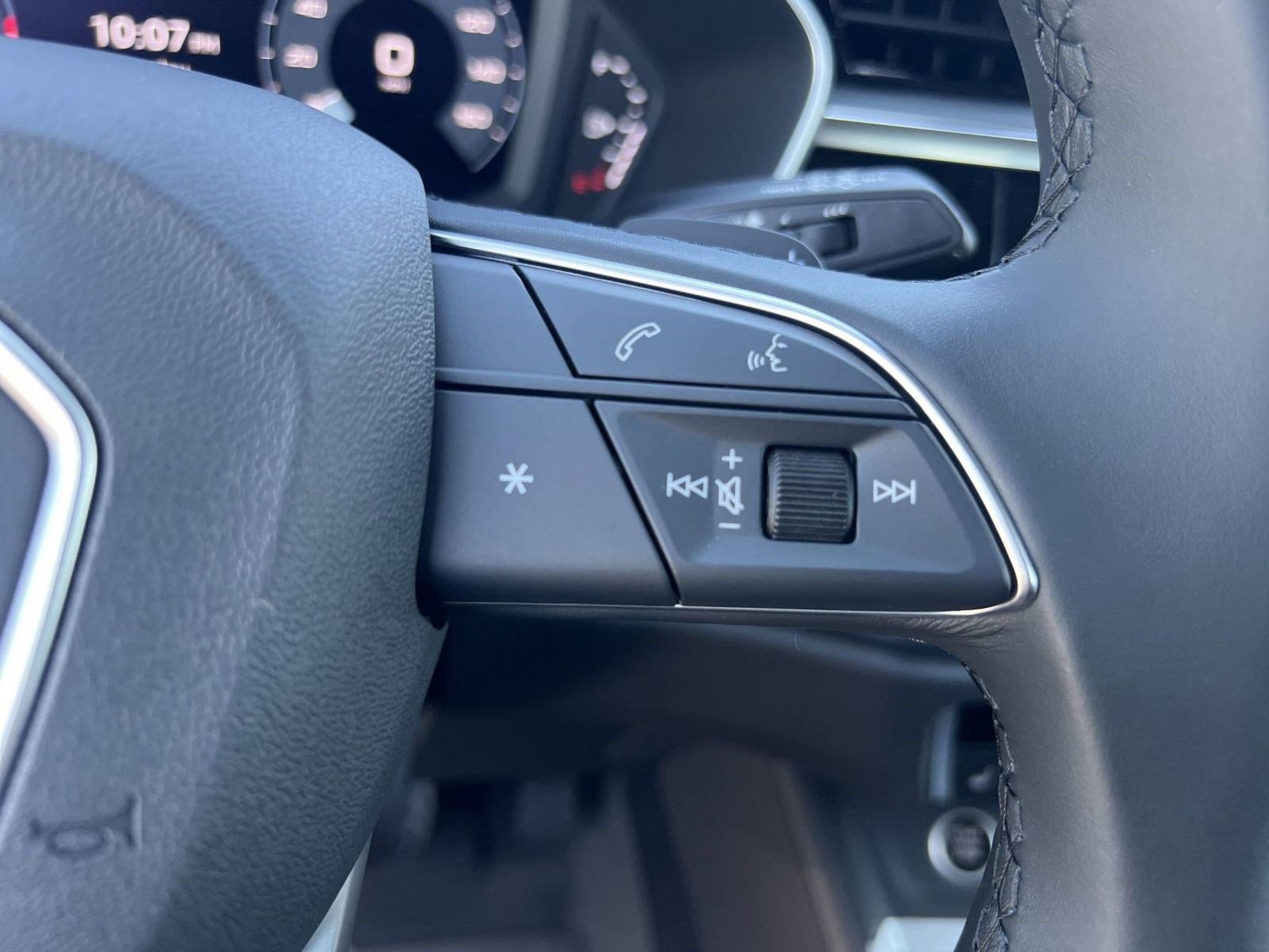 2025 Audi Q3 S Line Premium - Photo 23