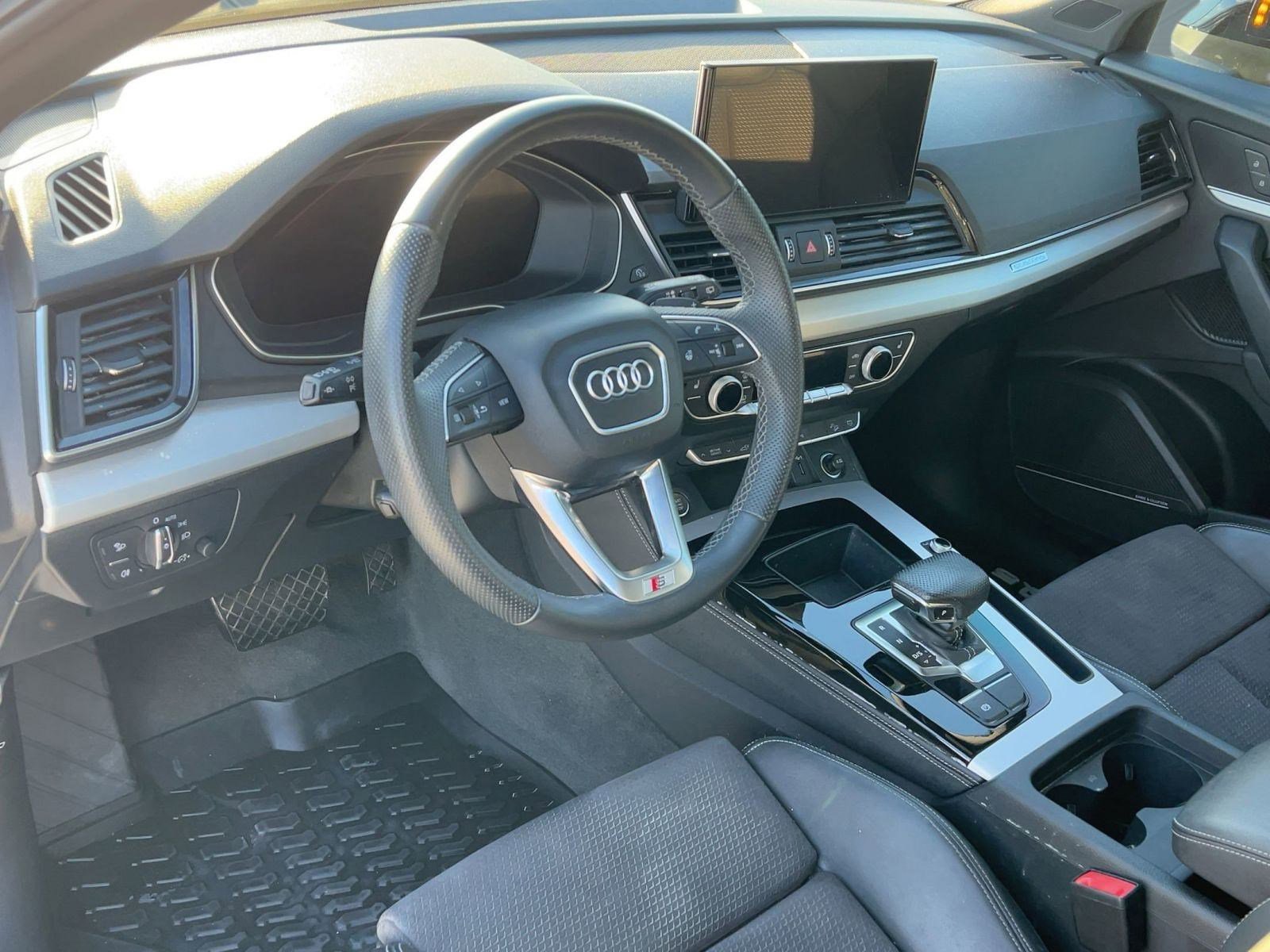 2023 Audi Q5 55 S line Premium photo 4