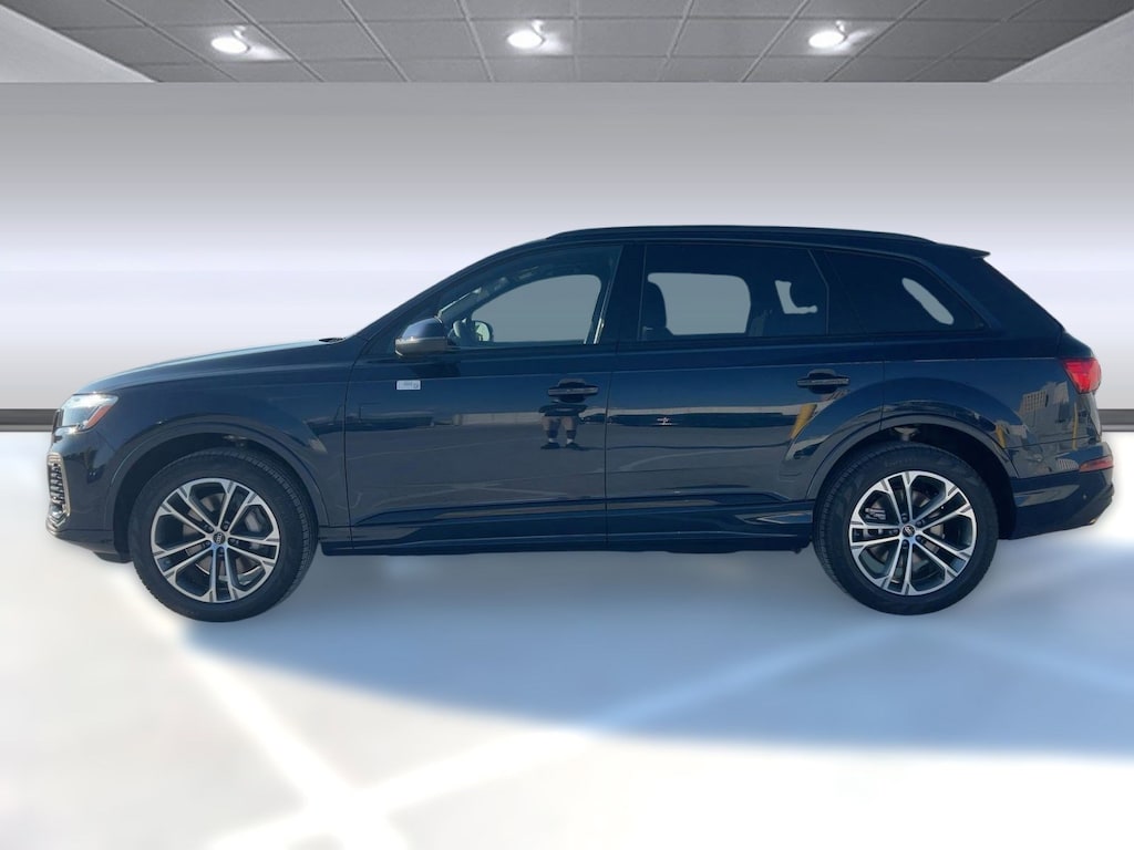 New 2026 Audi Q7 45 Premium SUV