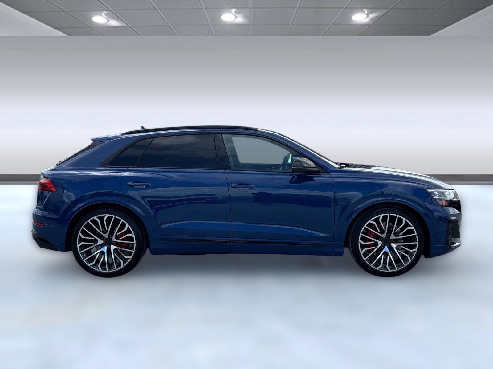SQ8 Prestige SUV
