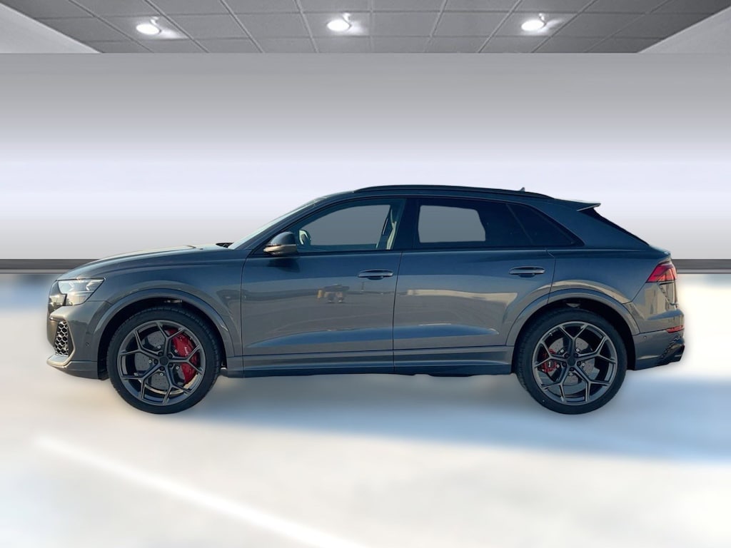 New 2026 Audi RS Q8 4.0T performance SUV