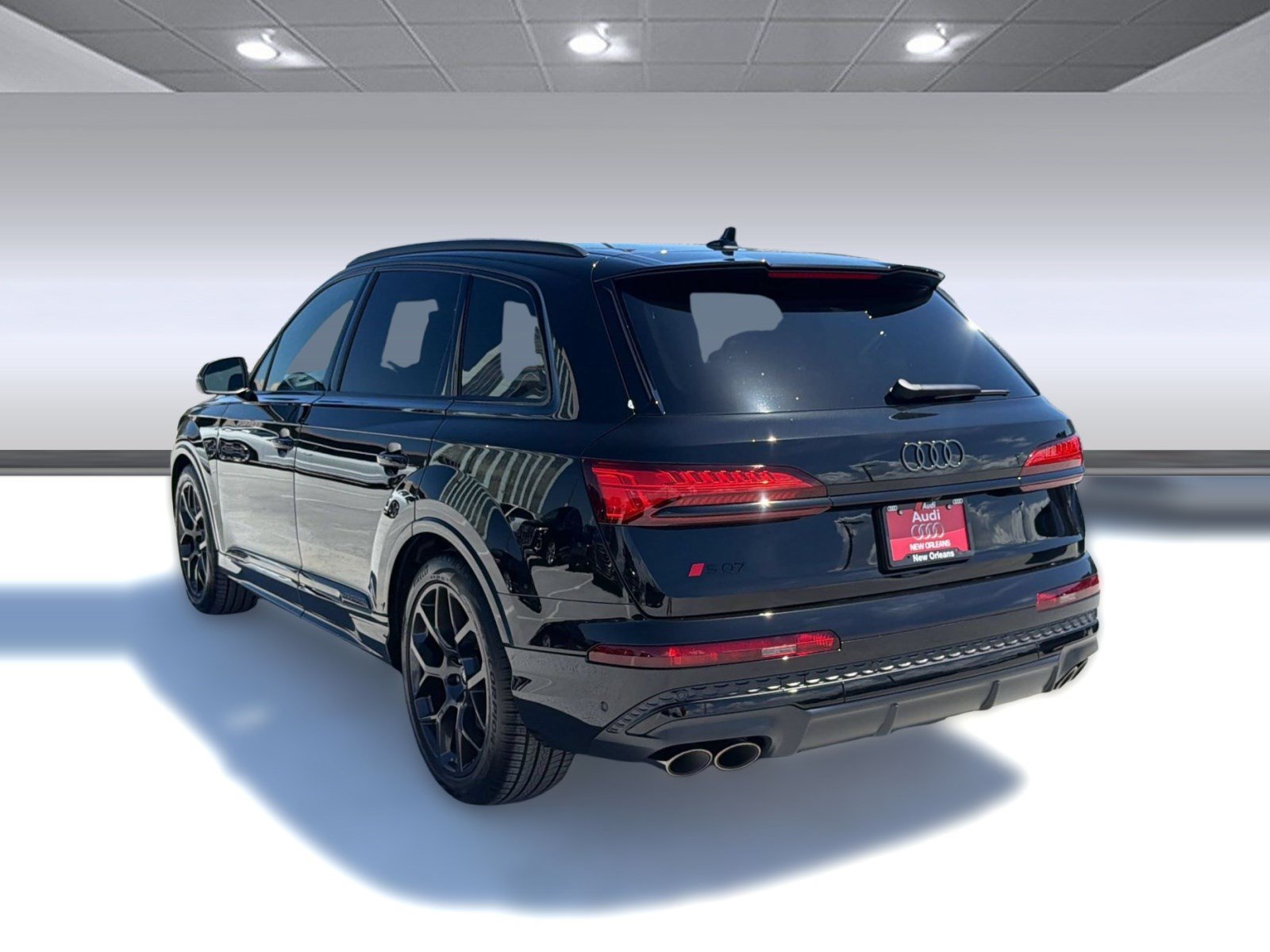 SQ7 Premium Plus SUV