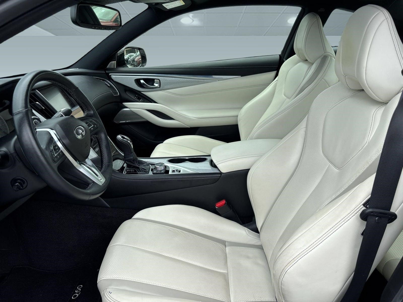 Q60 3.0t Red Sport 400 Coupe