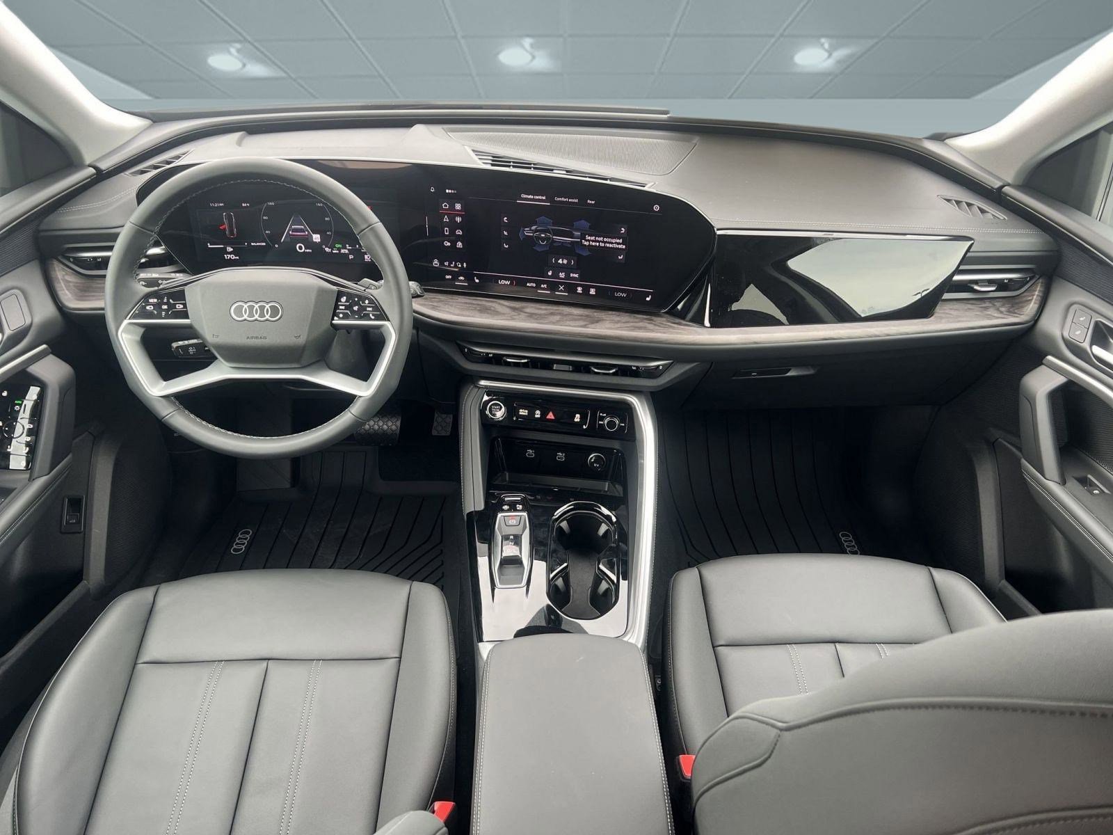 2025 Audi Q5 Premium - Photo 15