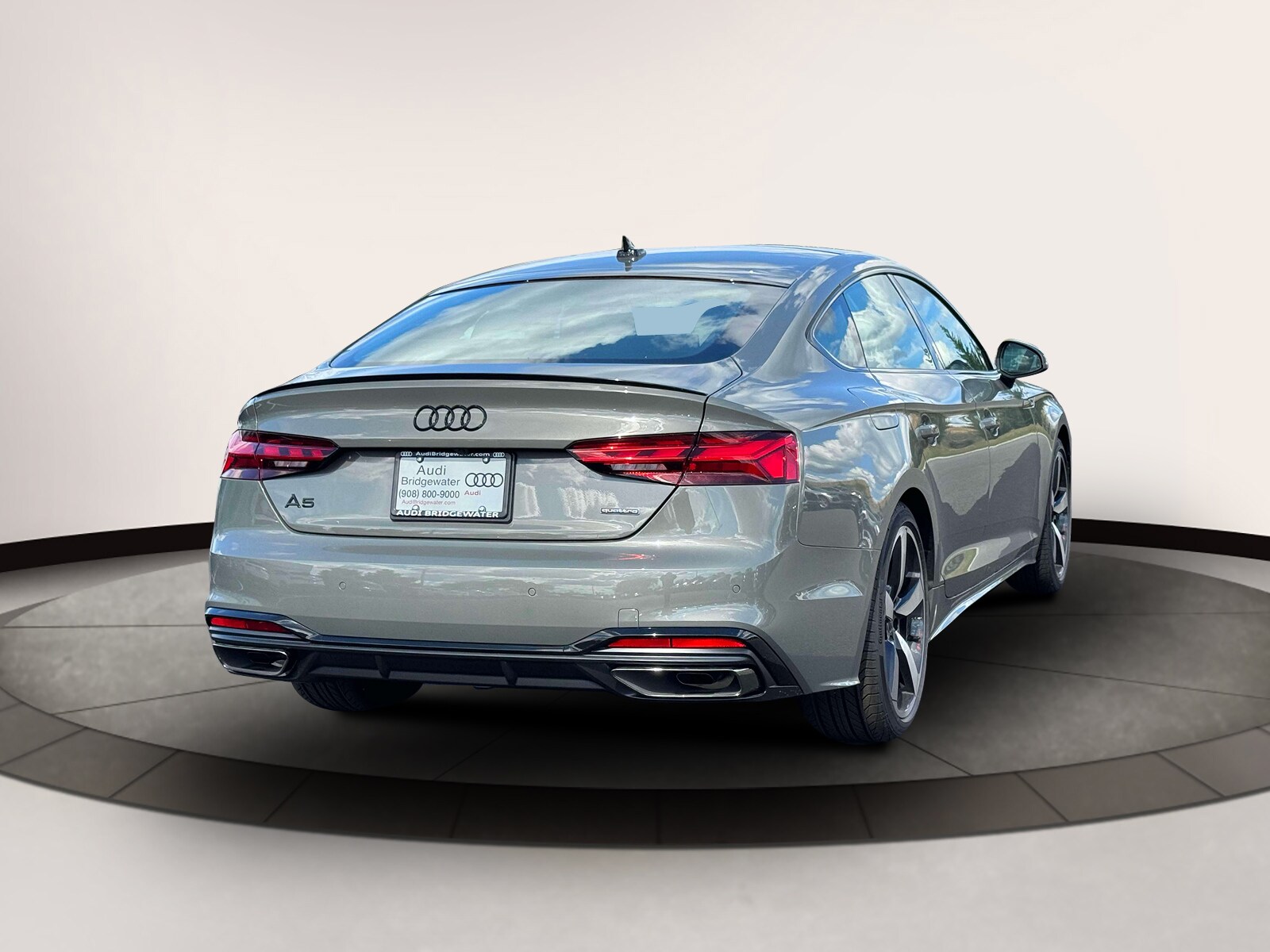 2024 Audi A5 S line Quattro Premium Plus photo 4