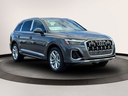 2025 Audi Q7 55 Premium SUV