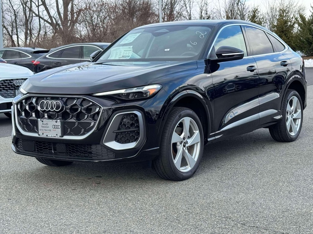 New 2025 Audi Q5 Sportback 2.0T Premium SUV