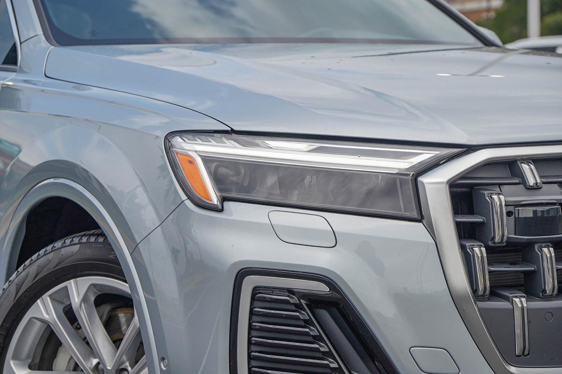 2025 Audi Q7 45 Premium photo 3