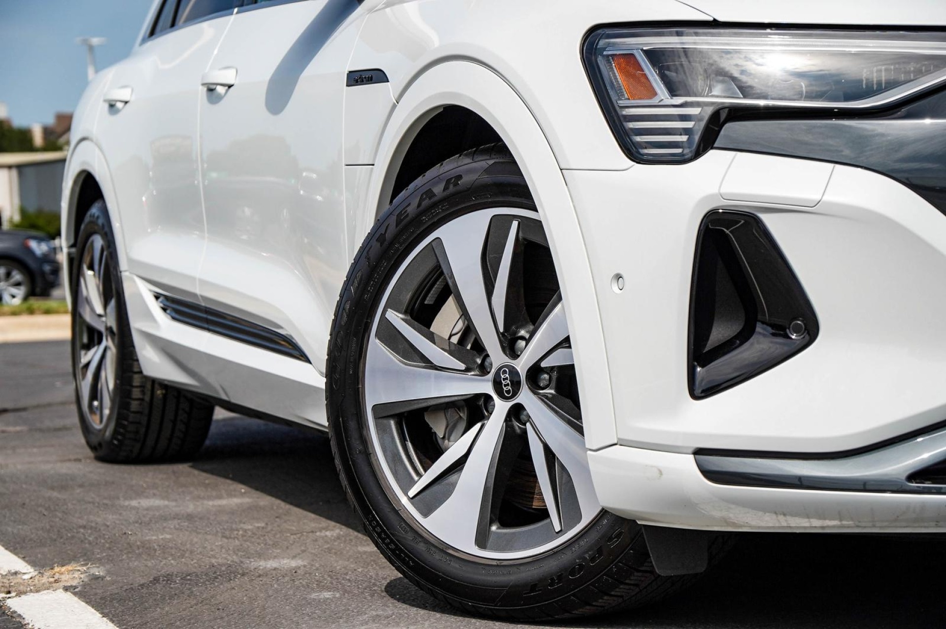 Used 2024 Audi Q8 e-tron Prestige with VIN WA16AAGE0RB049600 for sale in Austin, TX