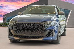 2025 Audi RS Q8 4.0T performance SUV