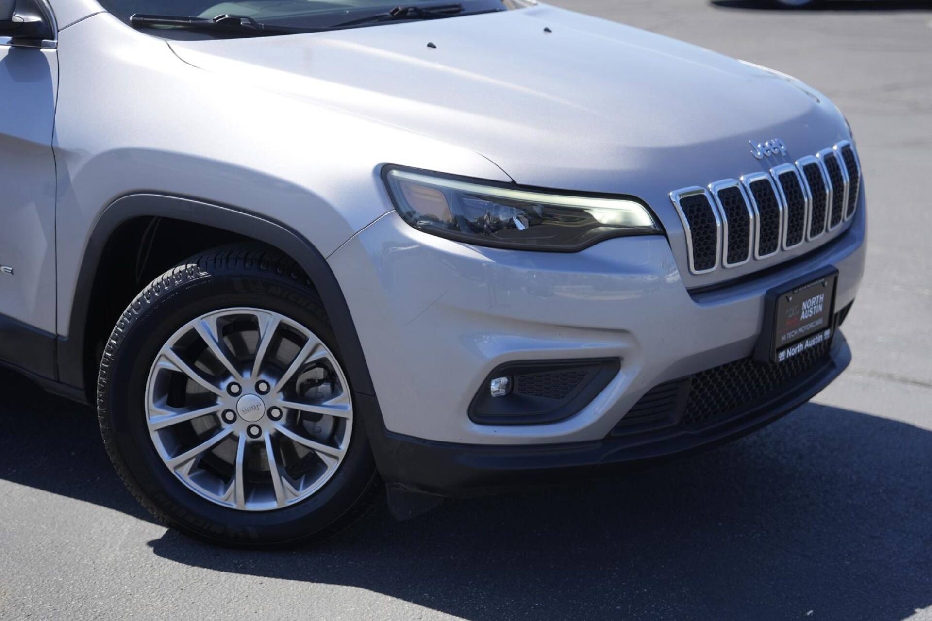 2019 Jeep Cherokee Latitude photo 3