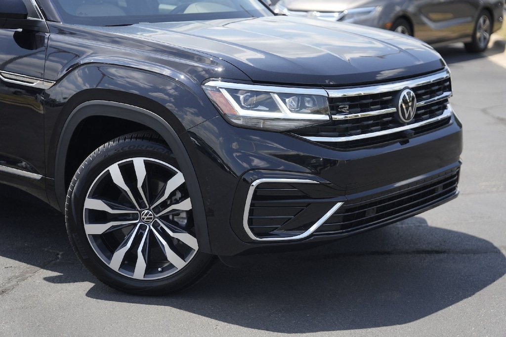 Used 2022 Volkswagen Atlas Cross Sport 3.6L V6 SEL Premium R-Line SUV