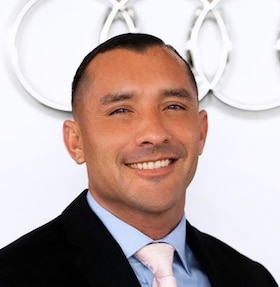 Staff member Johnny Garza from ID_aa0781553c79