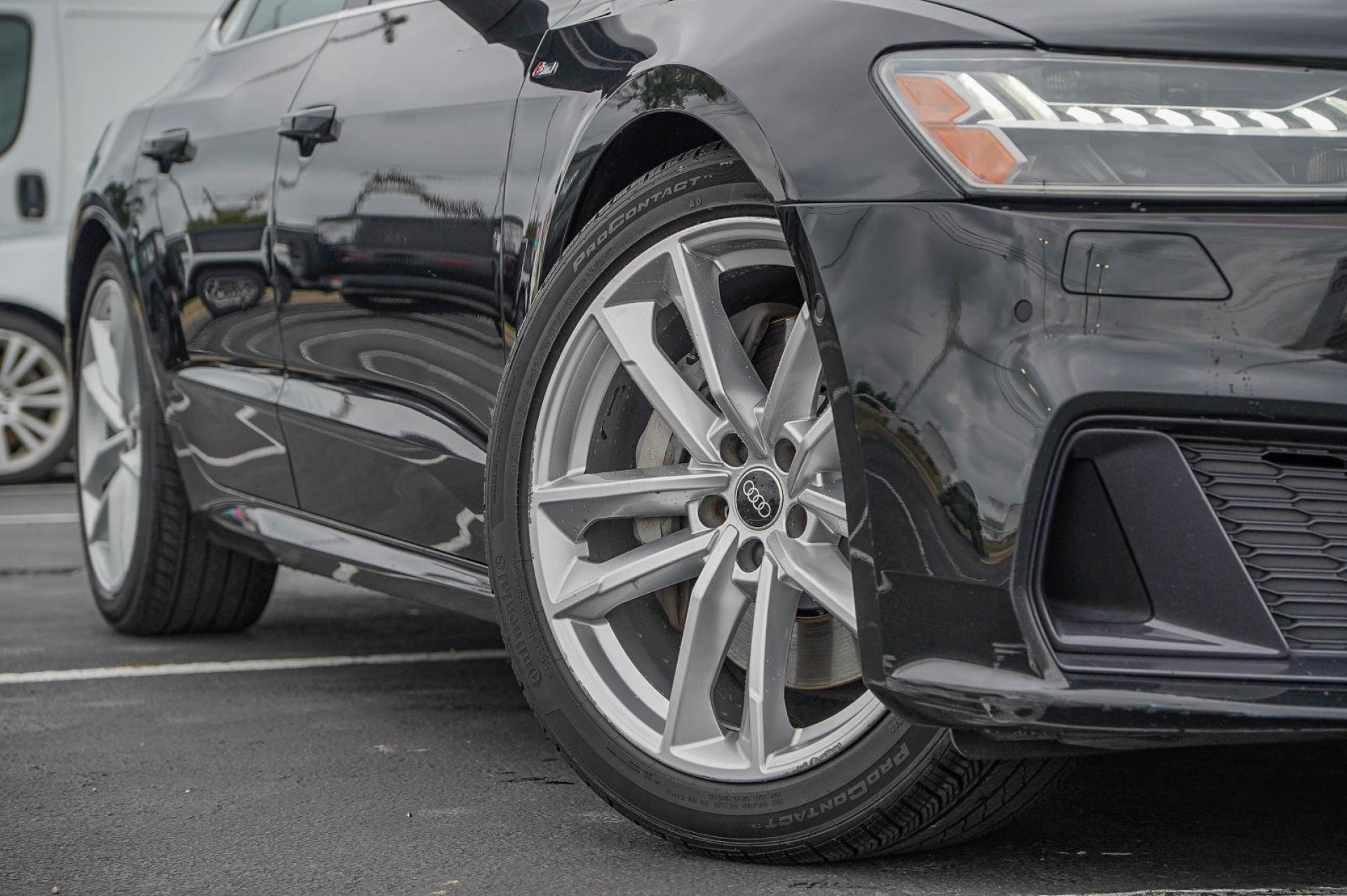 Used 2022 Audi A7 Premium Plus with VIN WAUU2BF25NN058628 for sale in Austin, TX