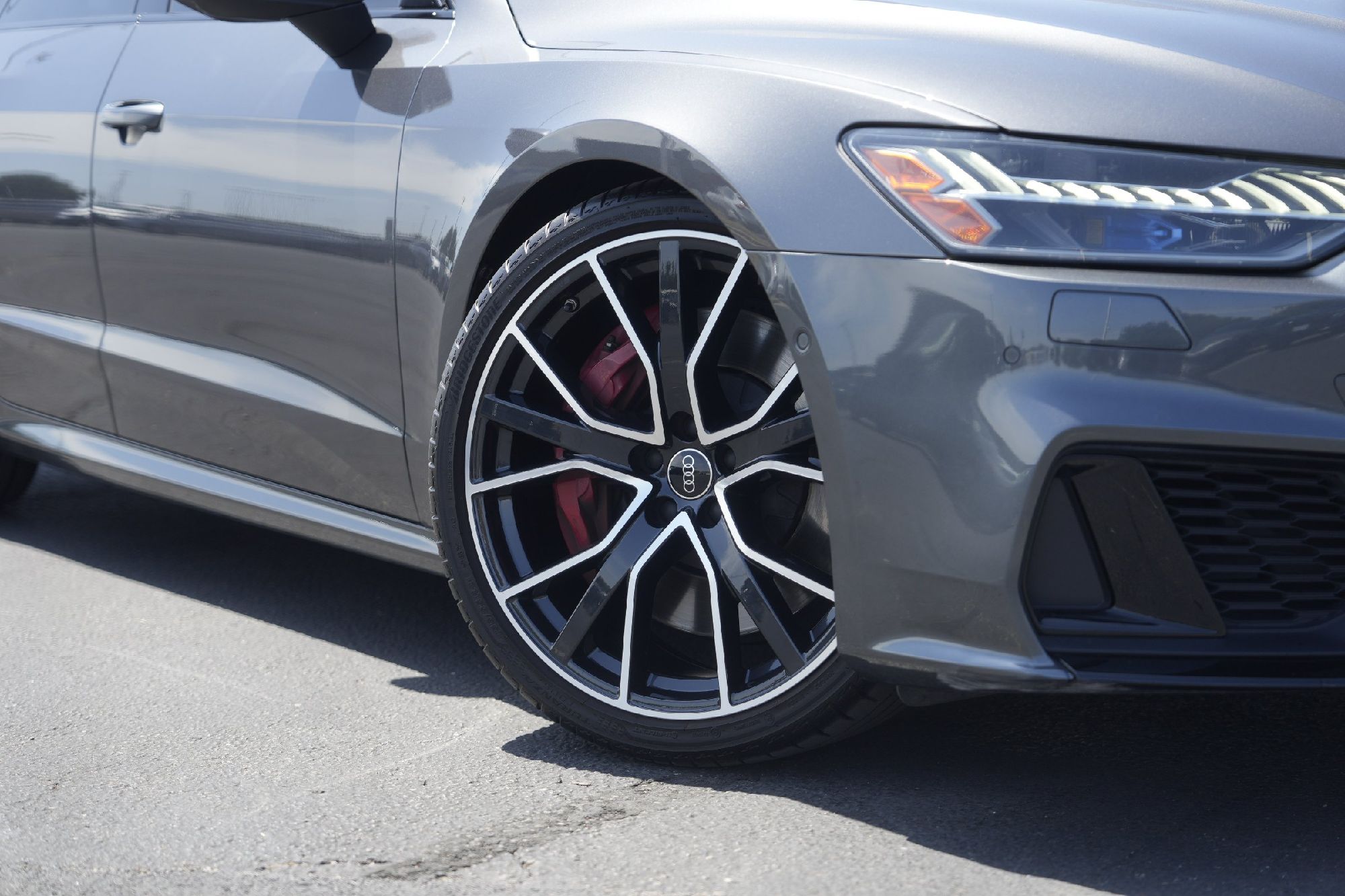 2022 Audi S7 Prestige photo 2