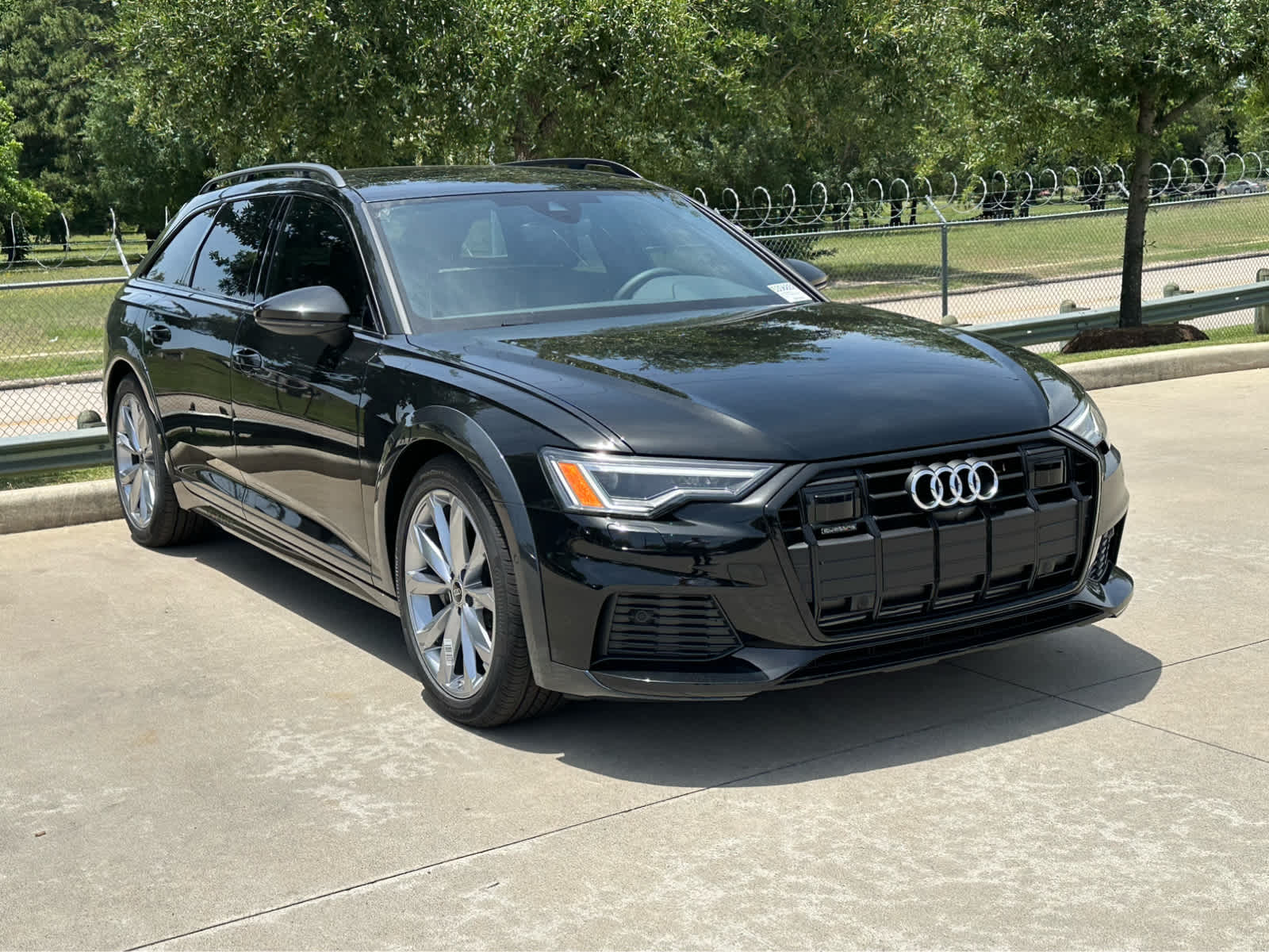 2025 Audi A6 Allroad Quattro Premium Plus photo 2