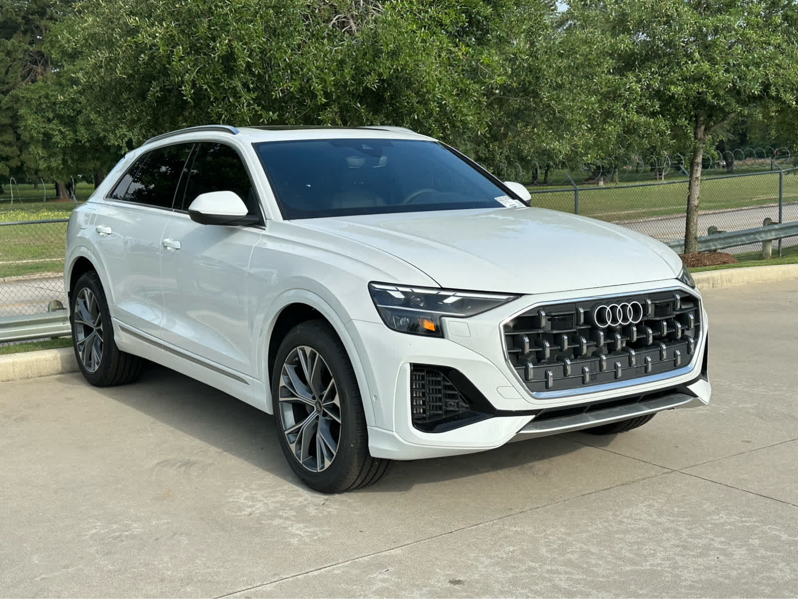 2025 Audi Q8 55 Premium photo 2