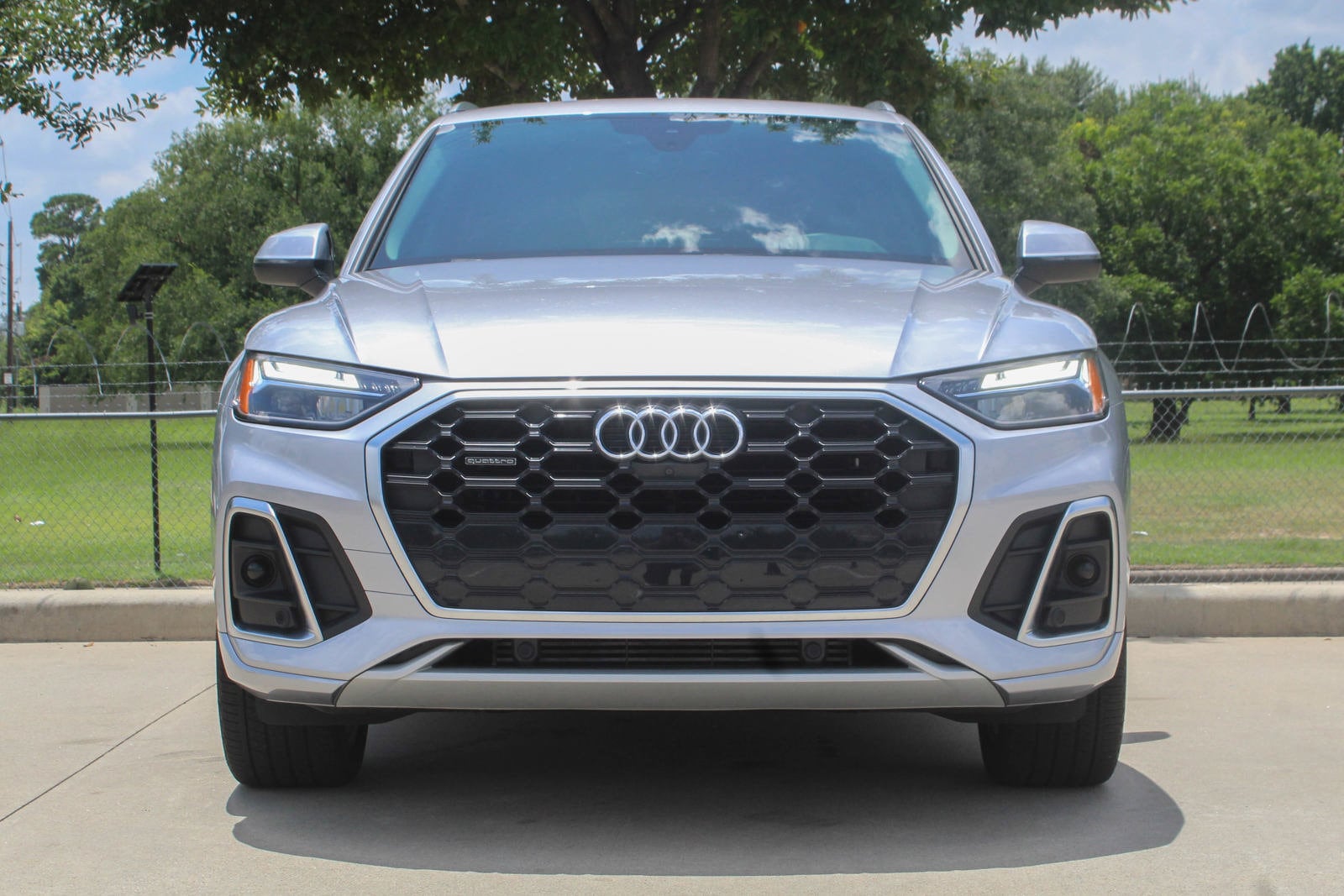 Used 2022 Audi Q5 Premium Plus with VIN WA1EAAFY8N2064542 for sale in Houston, TX