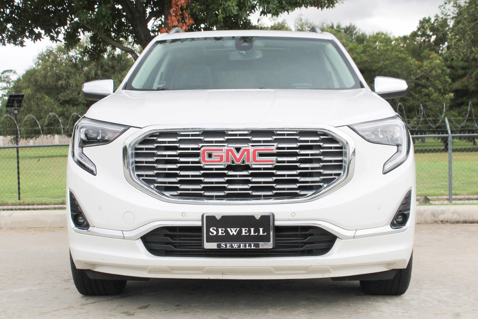 Used 2020 GMC Terrain Denali with VIN 3GKALSEX4LL309818 for sale in Houston, TX