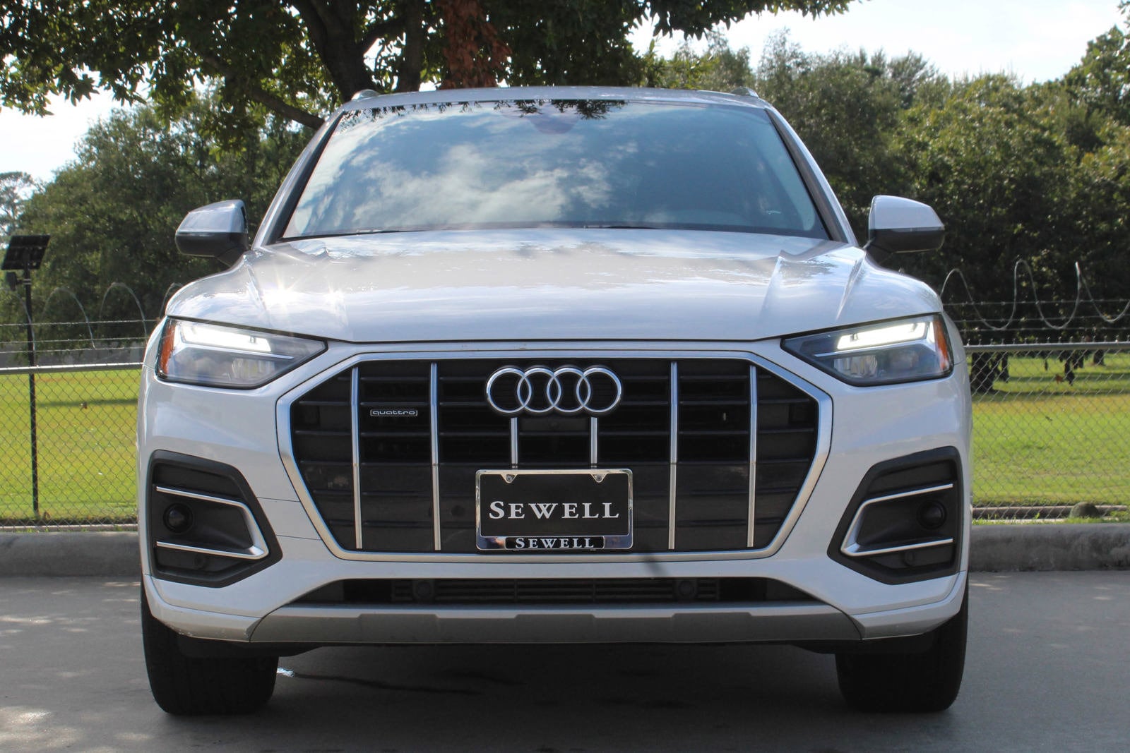 Used 2021 Audi Q5 Premium Plus with VIN WA1BAAFY0M2076525 for sale in Houston, TX