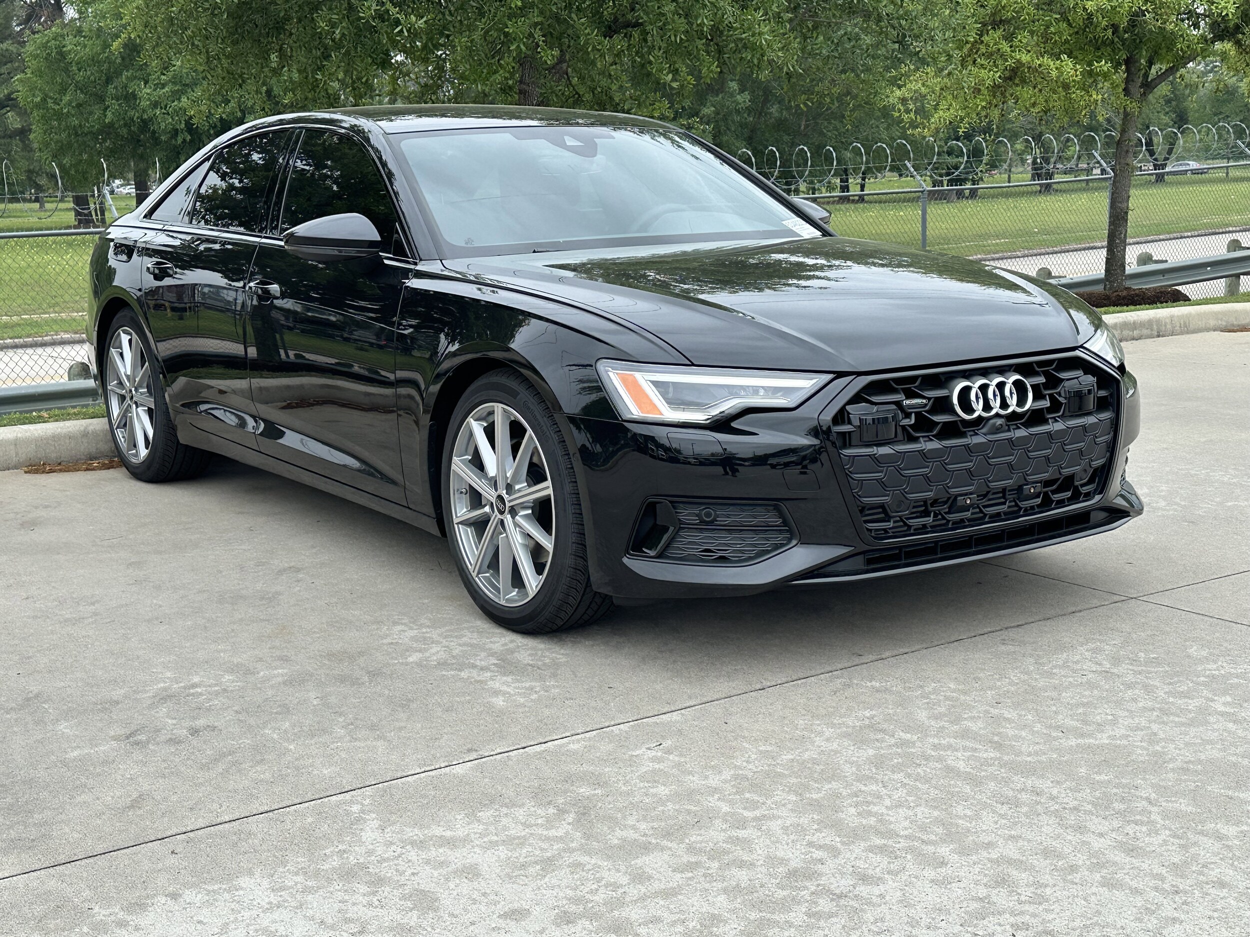 2025 Audi A6 Quattro Premium photo 2