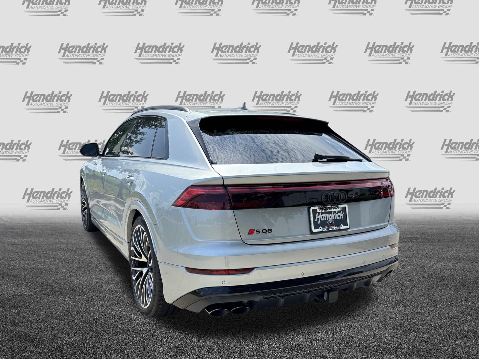 2026 Audi SQ8 Premium Plus