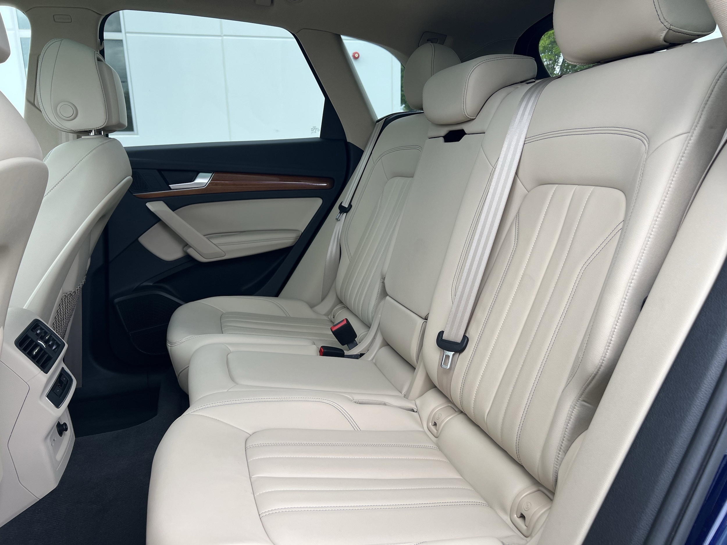 2023 Audi Q5 S line Premium Plus photo 5