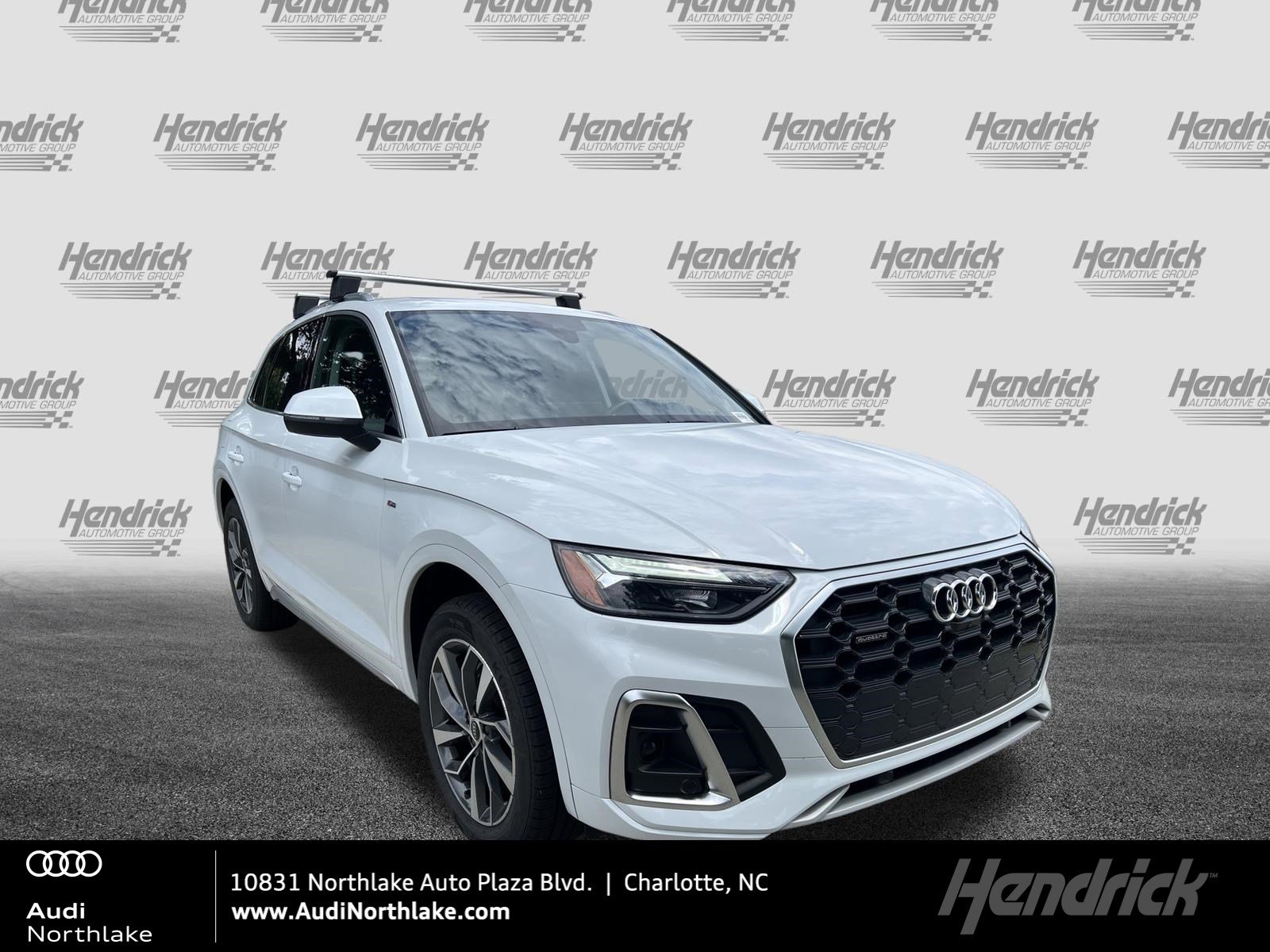 2023 Audi Q5 45 Premium Plus's photo