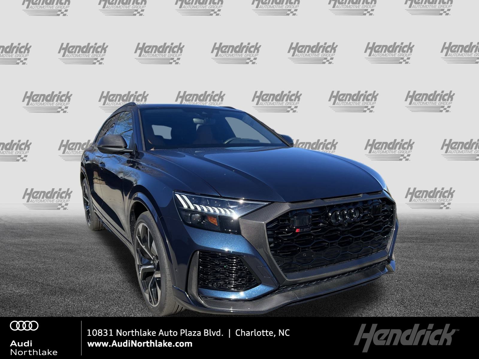 2024 Audi RS Q8 Base's photo