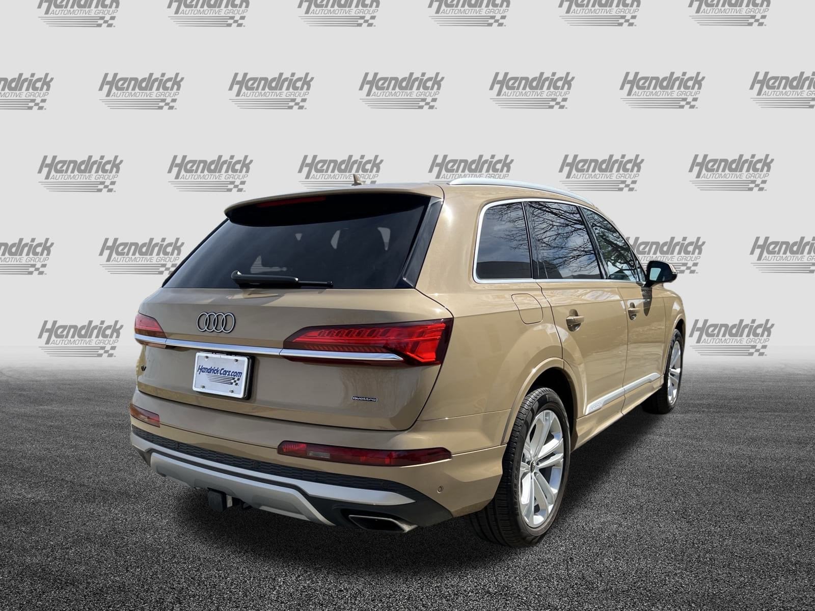 2025 Audi Q7 Premium Plus photo 3