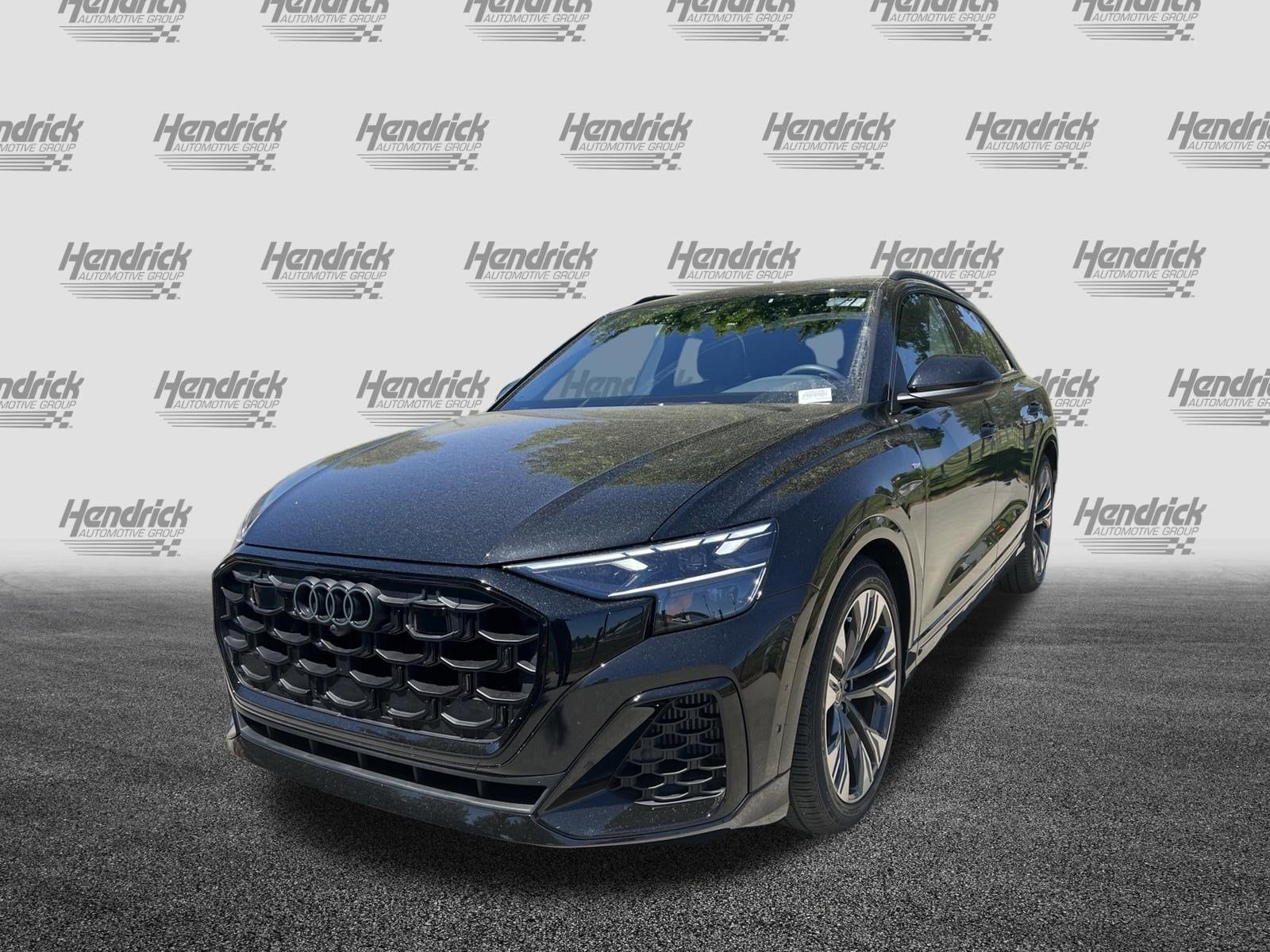 2026 Audi Q8 Premium Plus photo 4