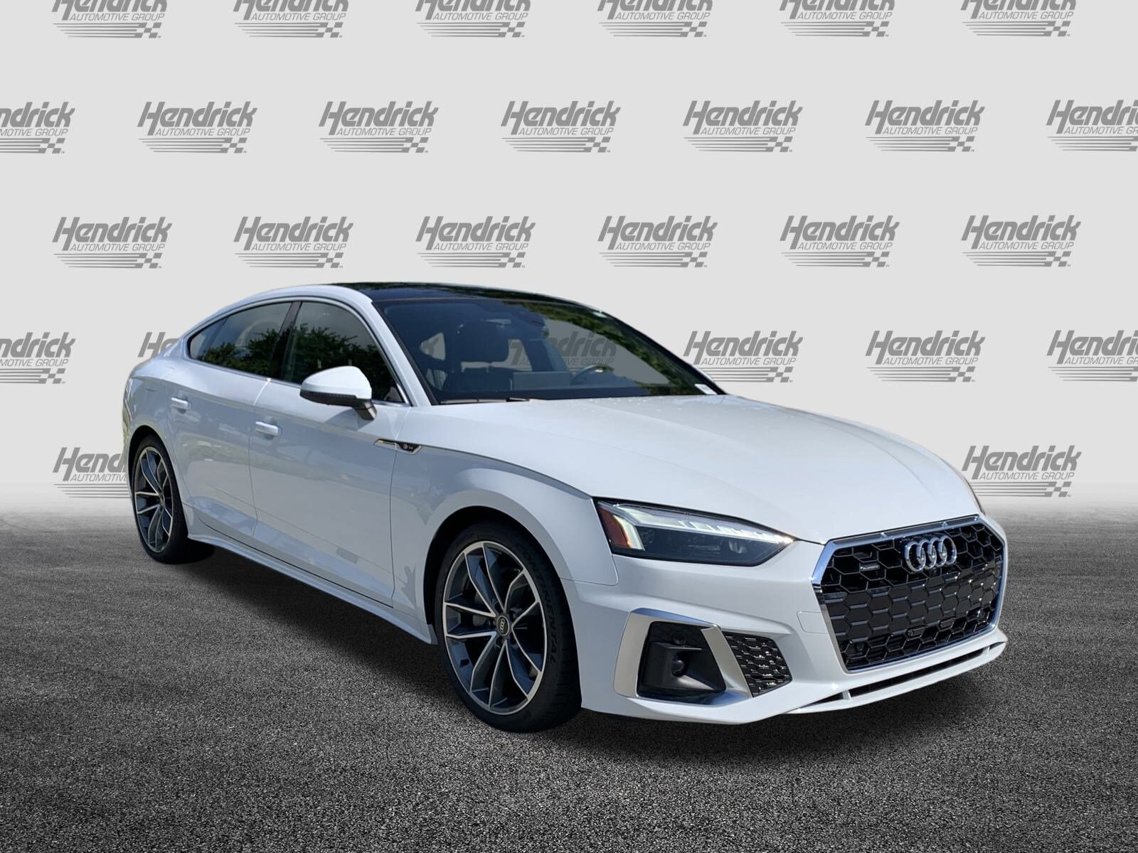 2023 Audi A5 S line Quattro Premium Plus photo 2