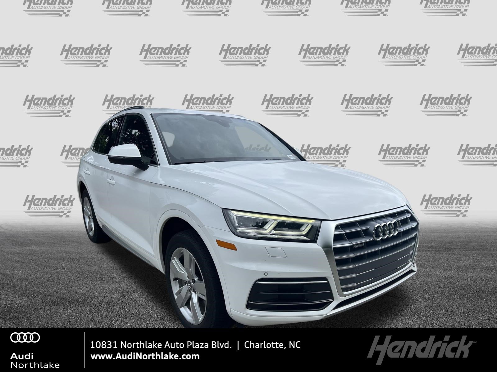 2018 Audi Q5 2.0T quattro S tronic Premium Plus's photo