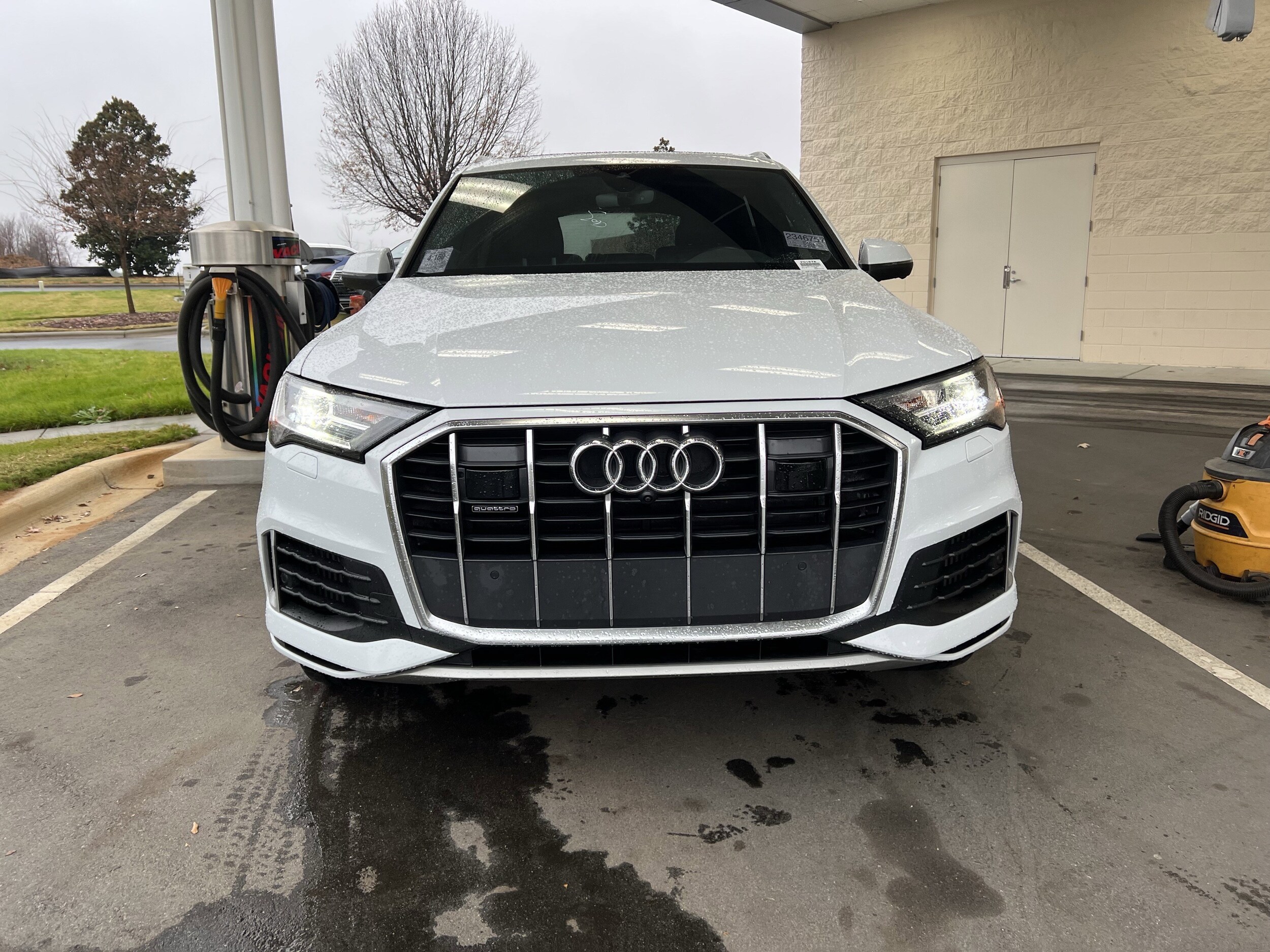 2023 Audi Q7 Premium Plus photo 3