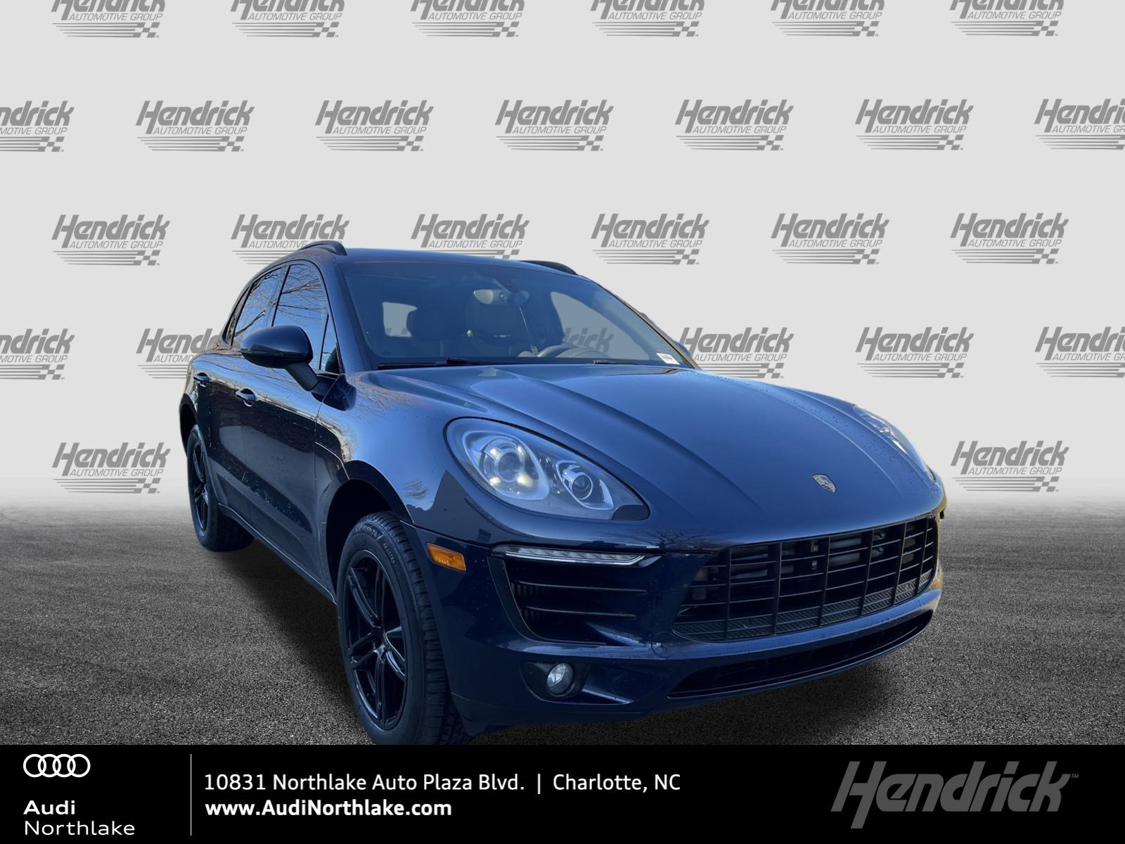 2016 Porsche Macan S's photo