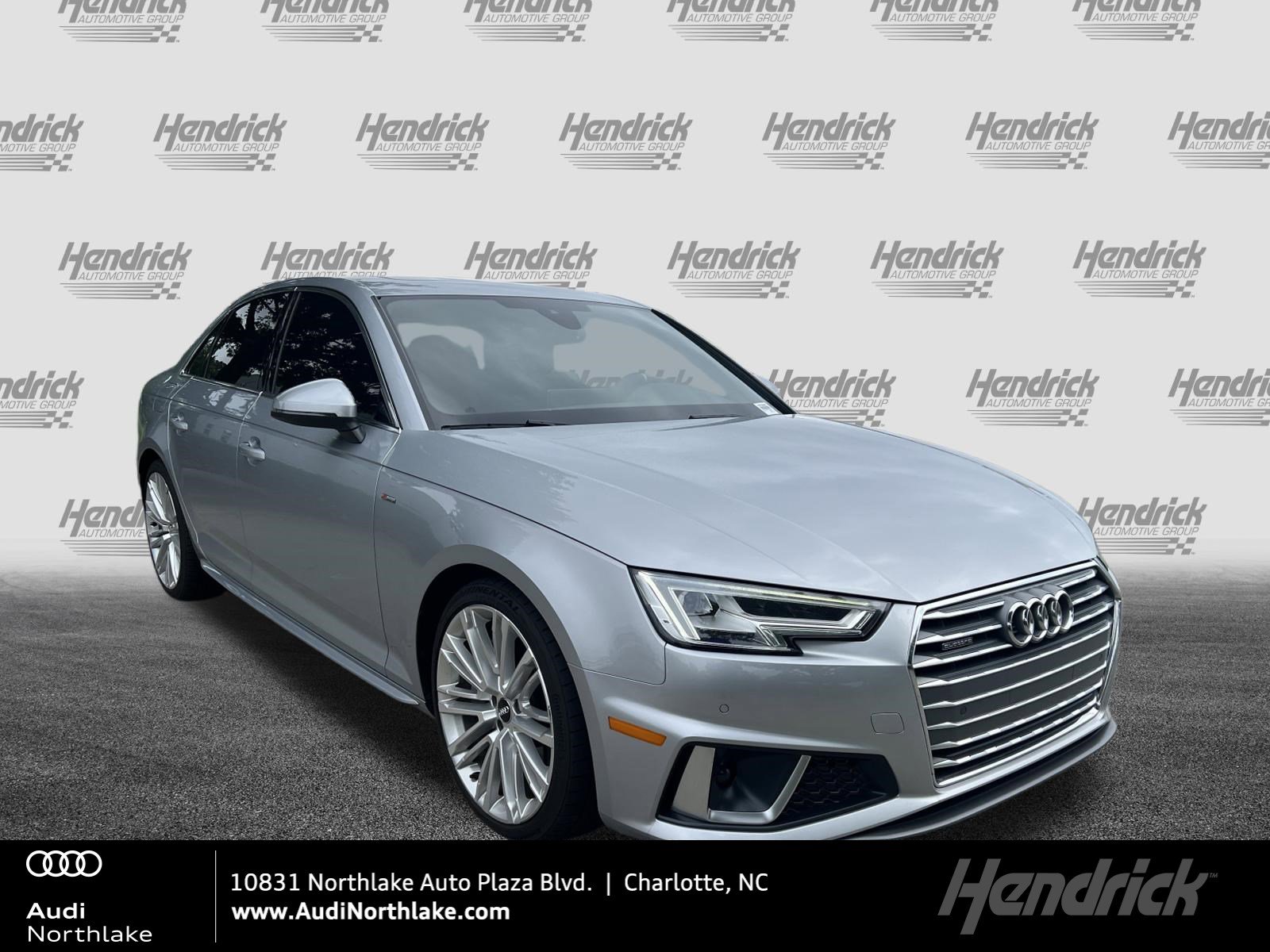2019 Audi A4 2.0T quattro S tronic Premium Plus's photo