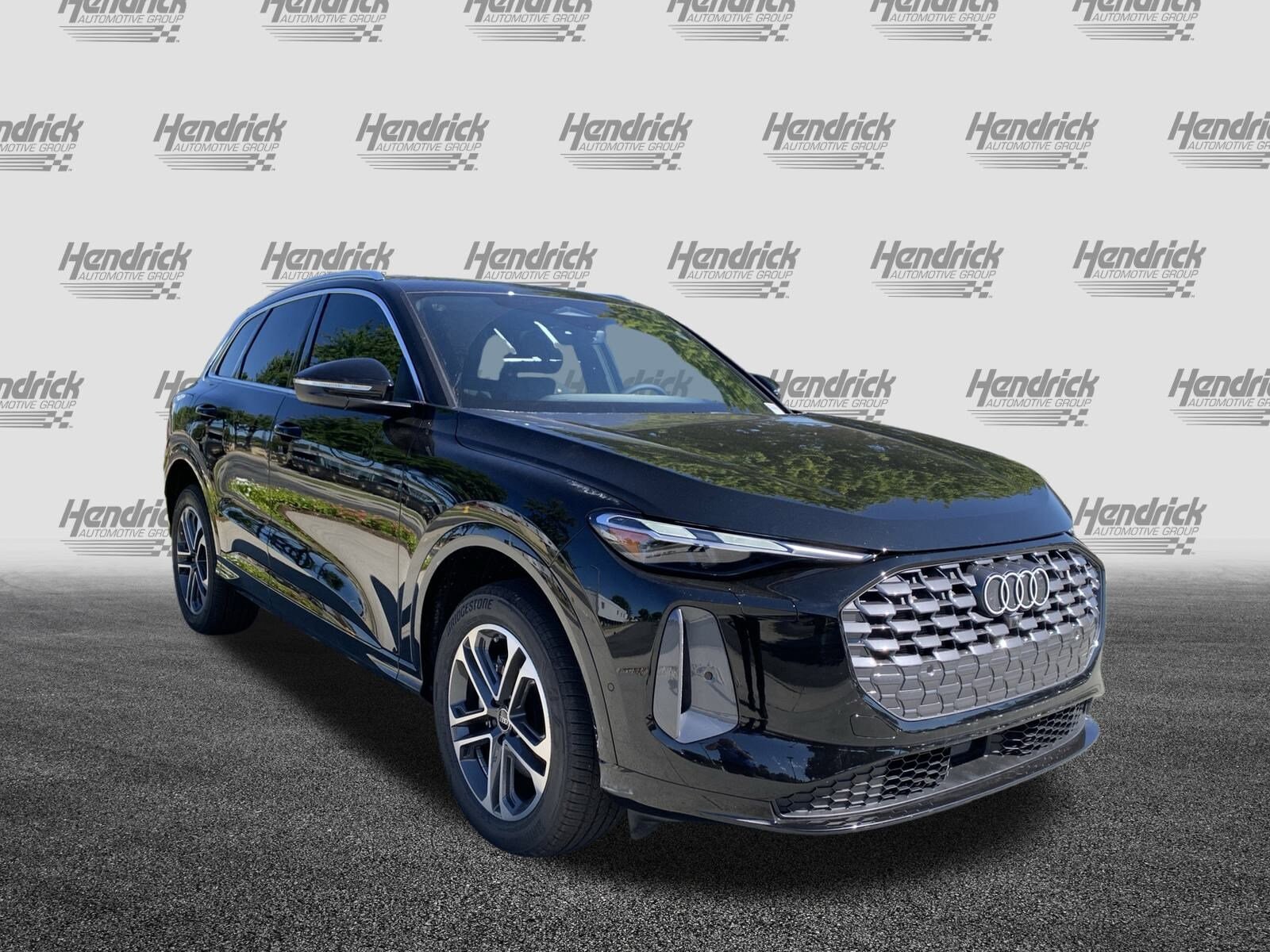 2025 Audi Q5 2.0T Premium photo 2