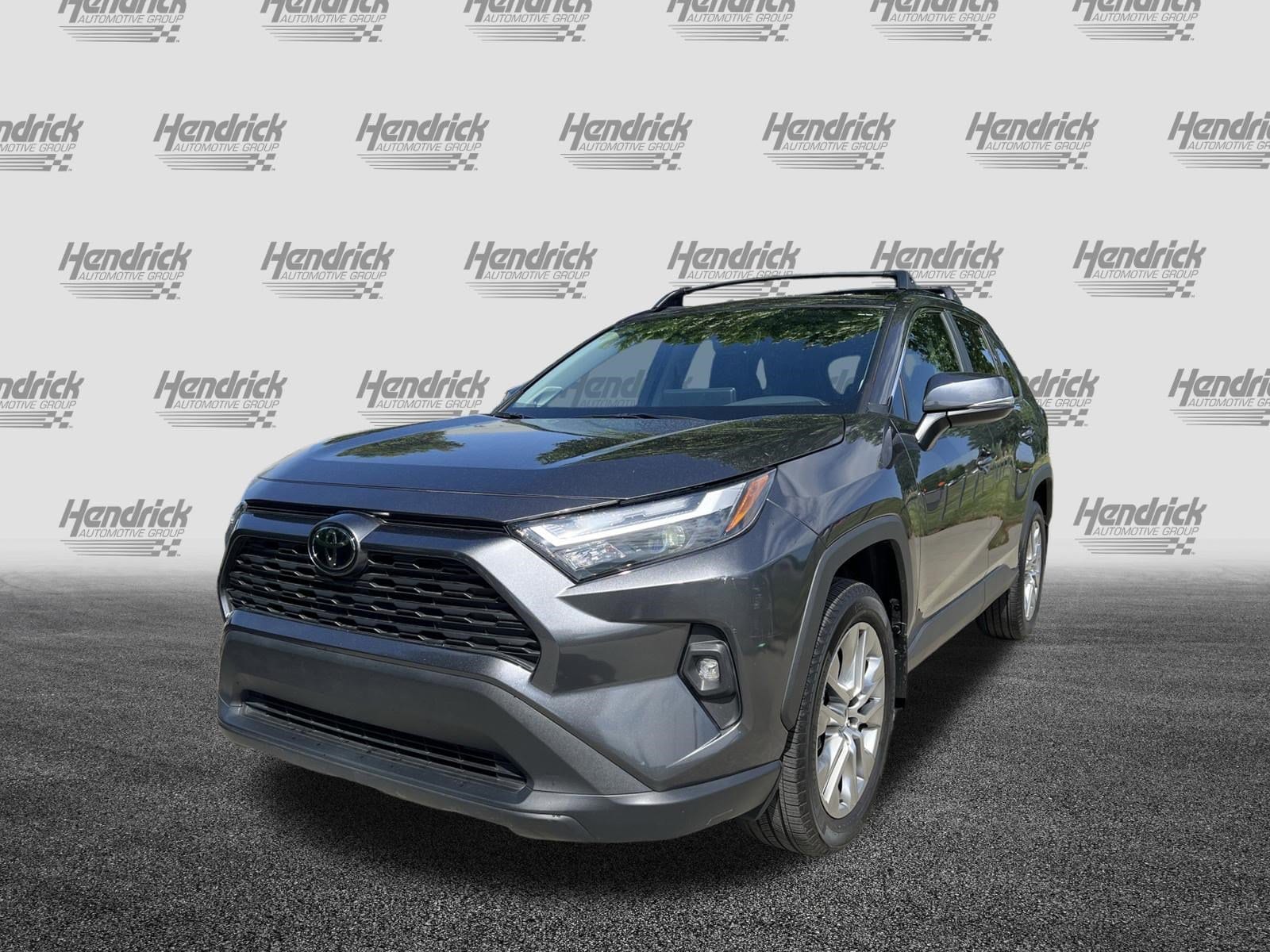 2024 Toyota RAV4 XLE Premium photo 4
