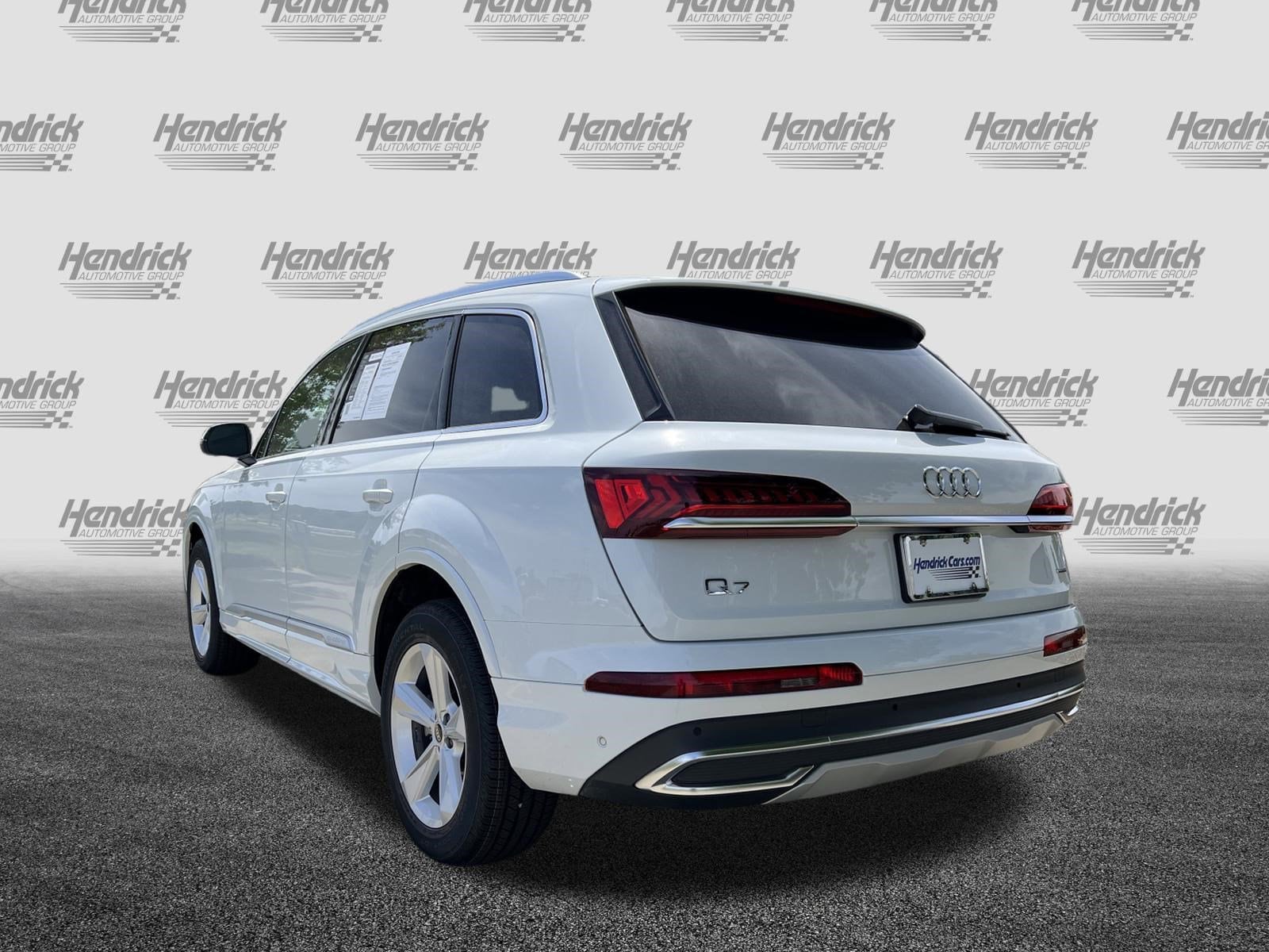 2023 Audi Q7 Premium Plus photo 6
