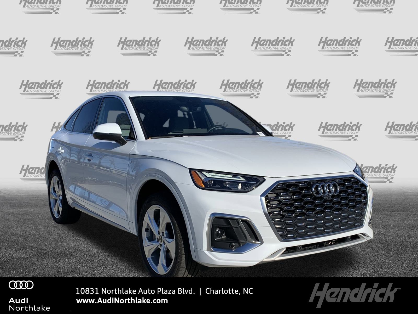 2024 Audi Q5 Sportback Premium Plus's photo