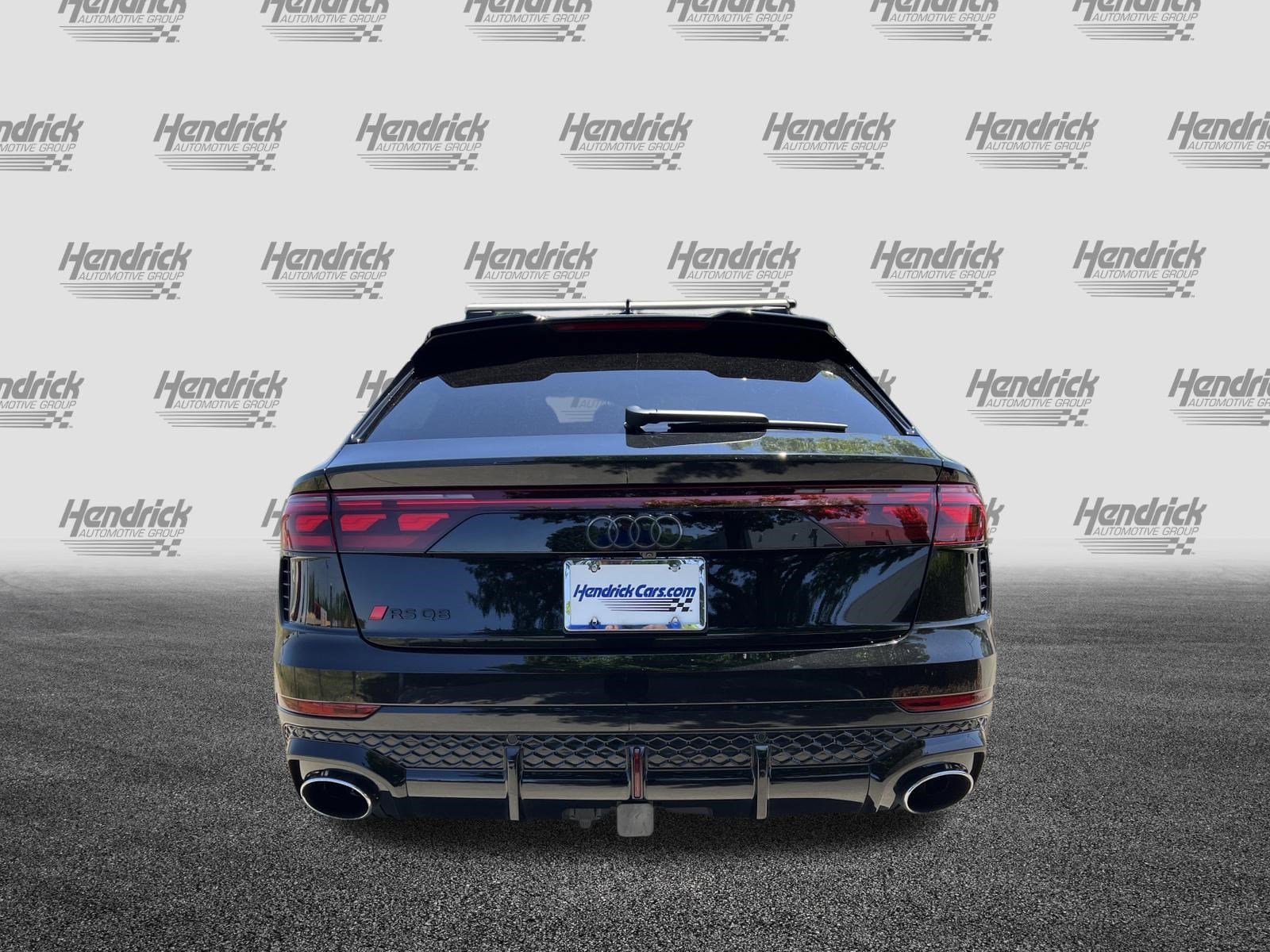 2025 Audi RS Q8 performance photo 6