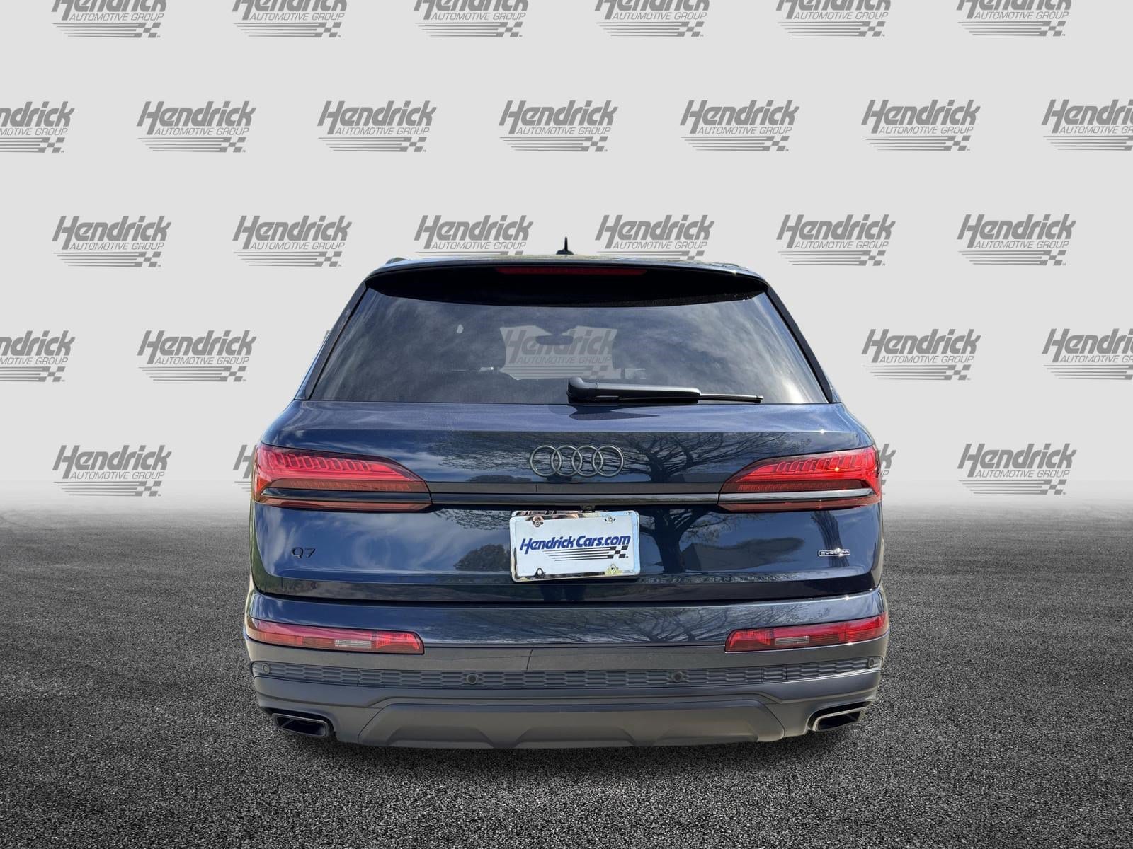 2025 Audi Q7 Premium photo 3