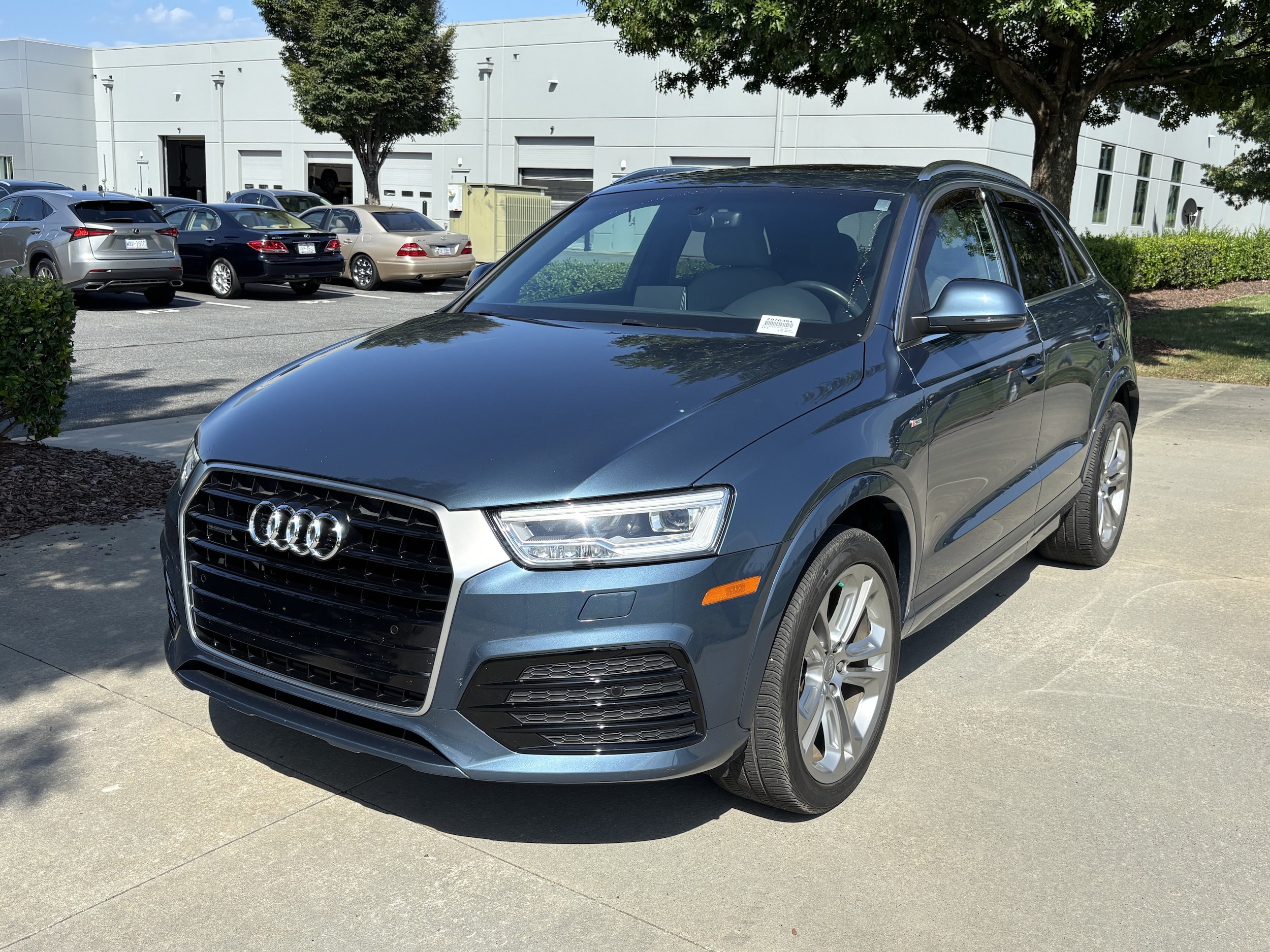 Audi Q3 Premium Plus