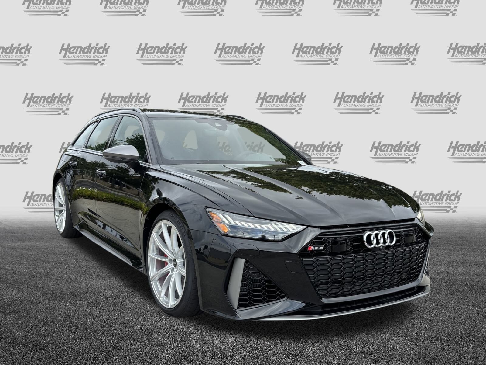 2026 Audi RS 6 Avant Performance Base photo 2