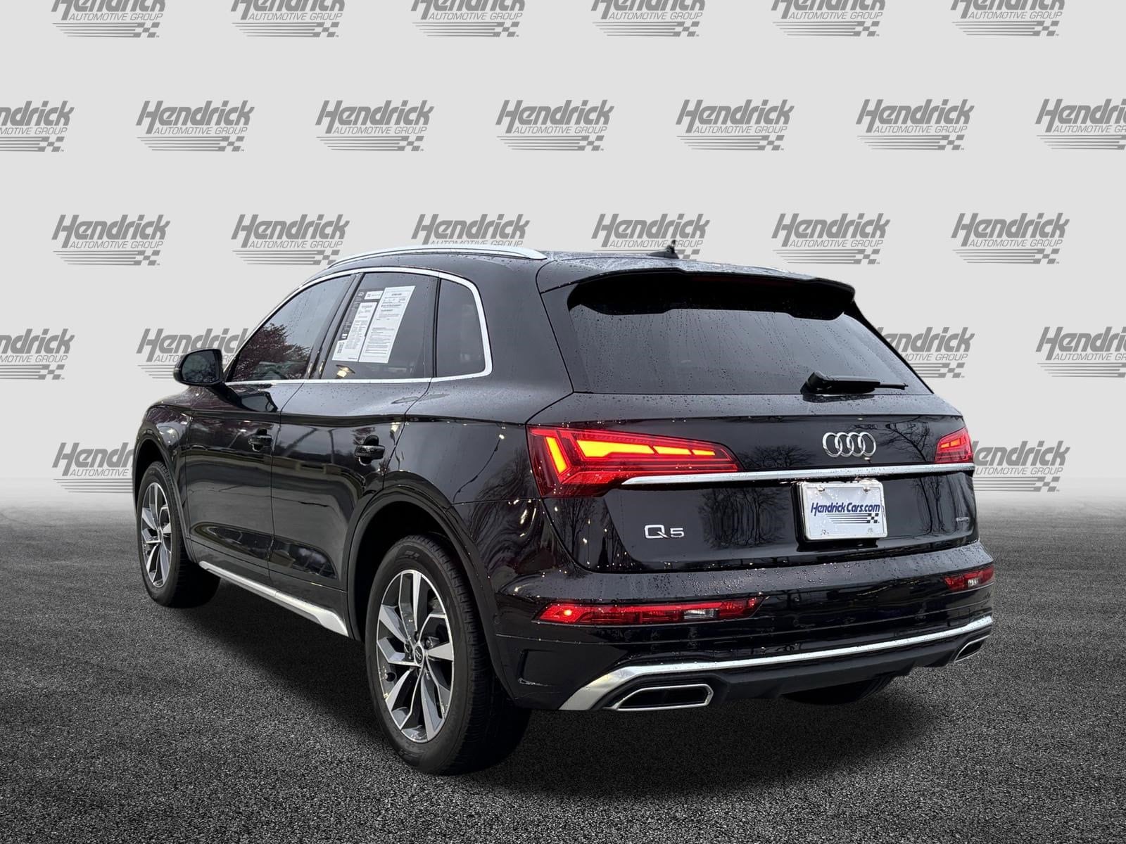 2023 Audi Q5 S line Prestige photo 3