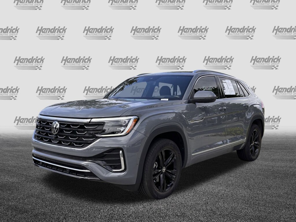 Used 2025 Volkswagen Atlas Cross Sport 2.0T SEL Premium R-Line 4MOTION SUV