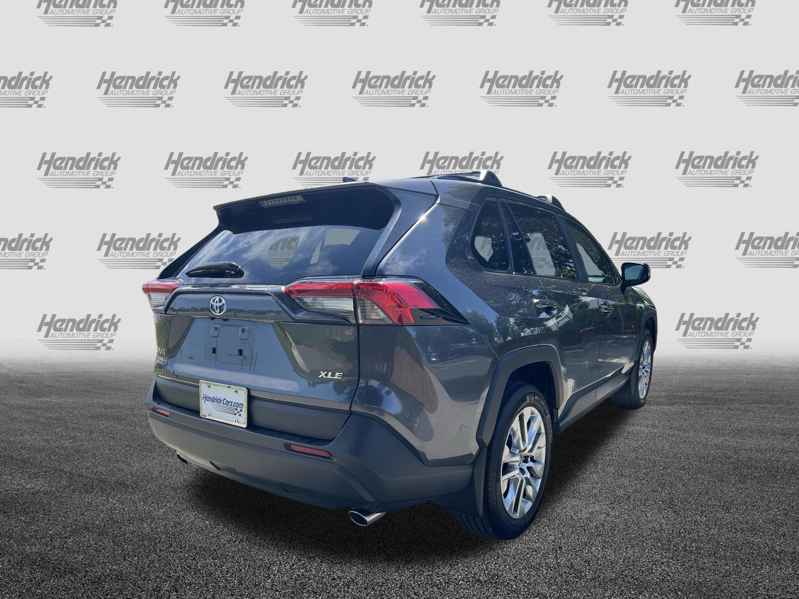 2024 Toyota RAV4 XLE Premium photo 6