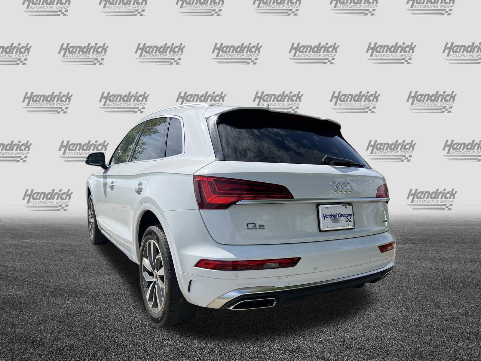 2023 Audi Q5 S line Premium photo 3