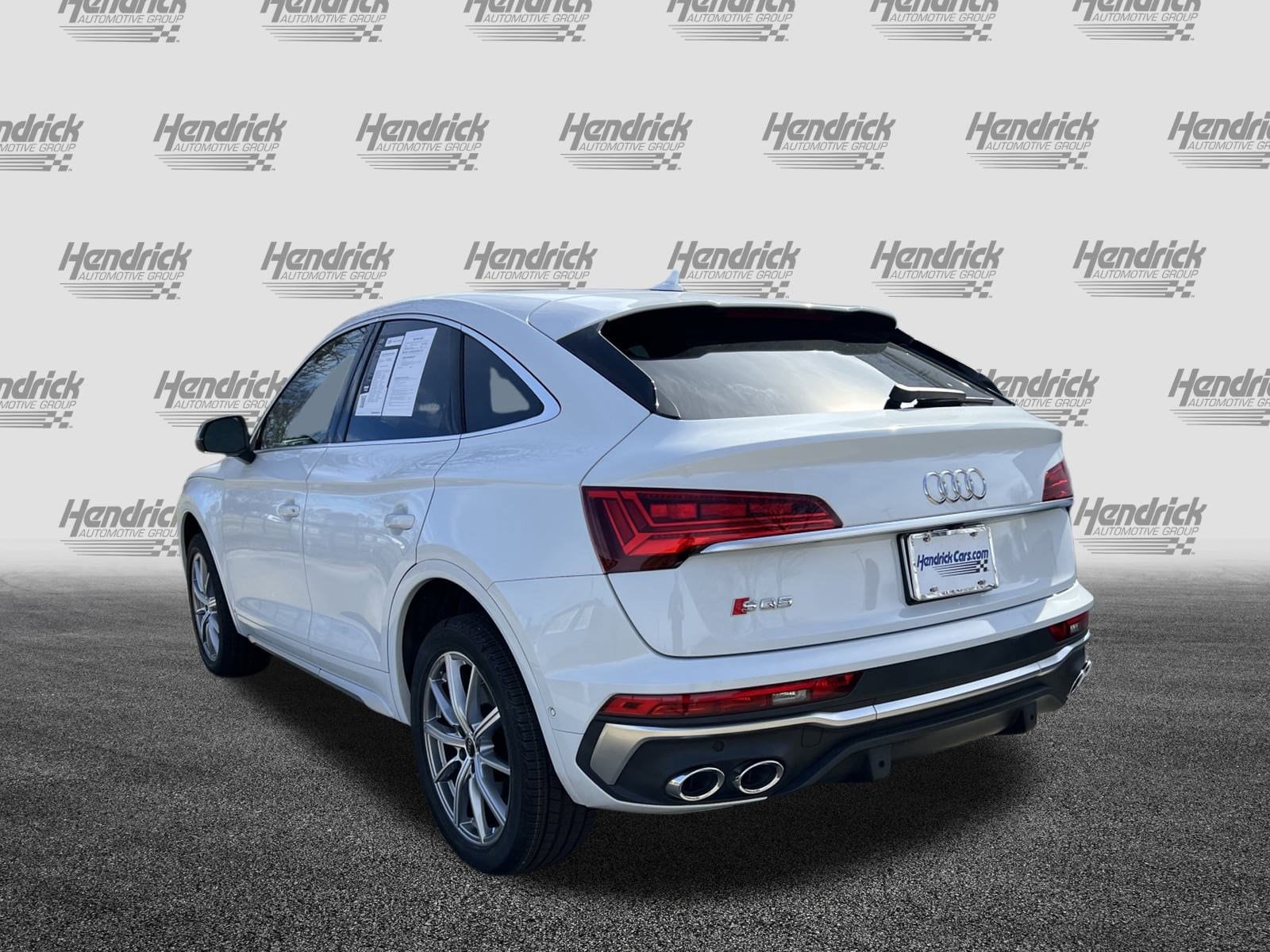 2023 Audi SQ5 Sportback Prestige photo 6